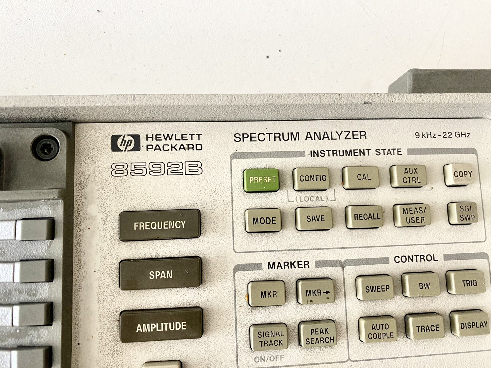 HP 8592B Spectrum Analyzer Front Panel Assembly – Genuine HP RF Replacement Part
