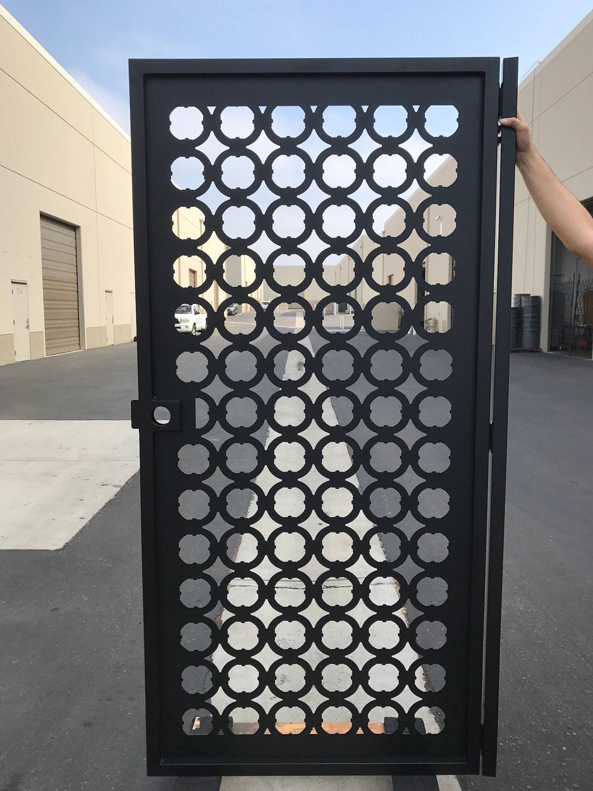 Contemporary modern metal gate, Modern Metal Gate, Custom size Art Pedestrian