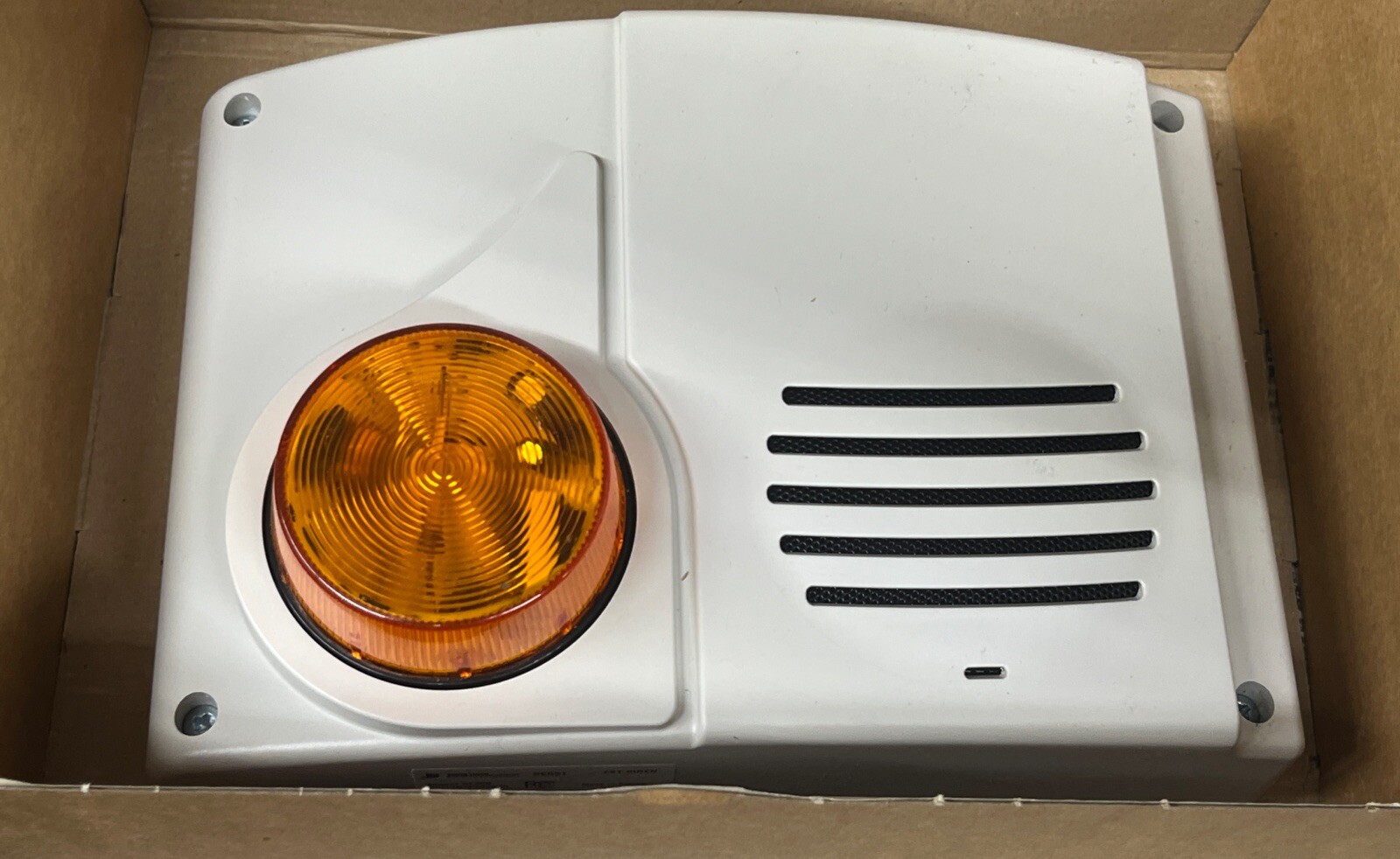 RSI Videofied Wireless Outdoor Siren/Strobe (SE-650)