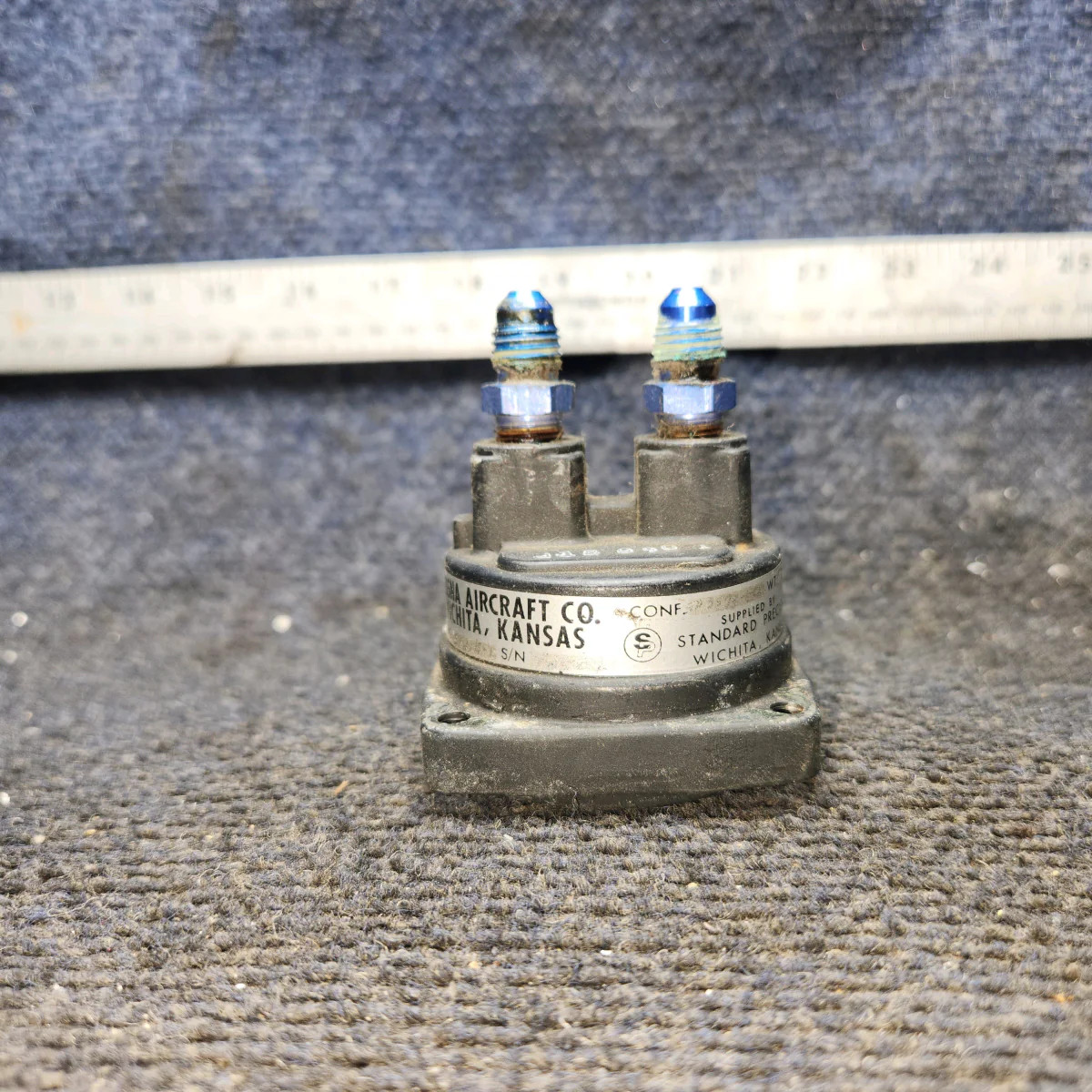 S1414-N1 | Standard Precision | cessna 150G | Suction Indicator
