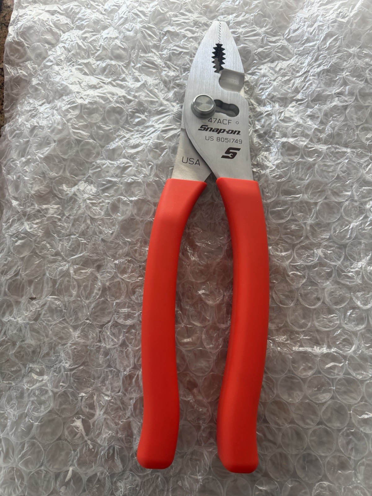 Snap On Giant Display Pliers Slip Joint Brand New Demo
