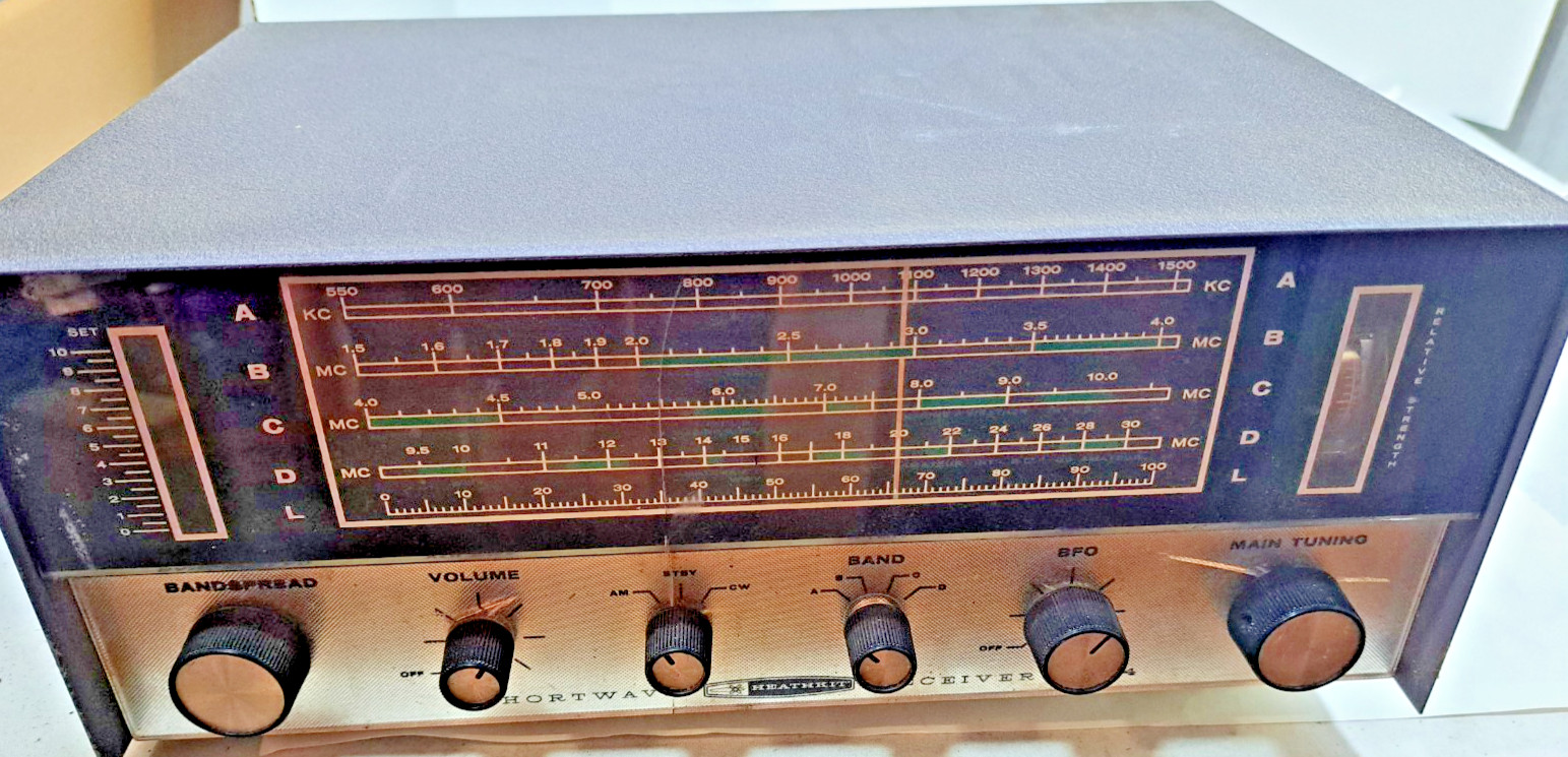 Heathkit GR-64 Shortwave Receiver  Vintage Ham Radio turns on