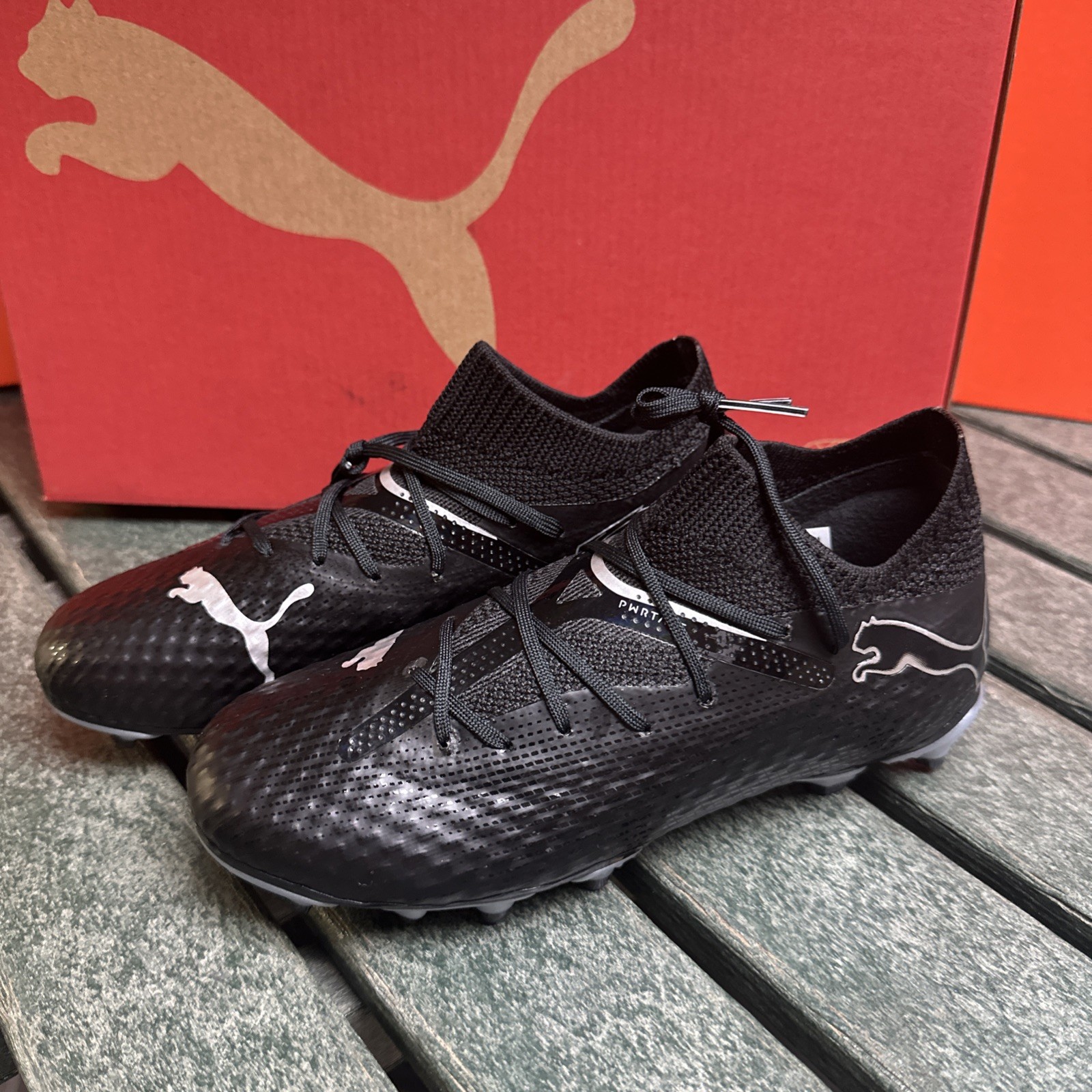 NEW Puma Future 7 Pro 107944-02 Men's 6 Black Eclipse Pack FG/AG Soccer Cleats