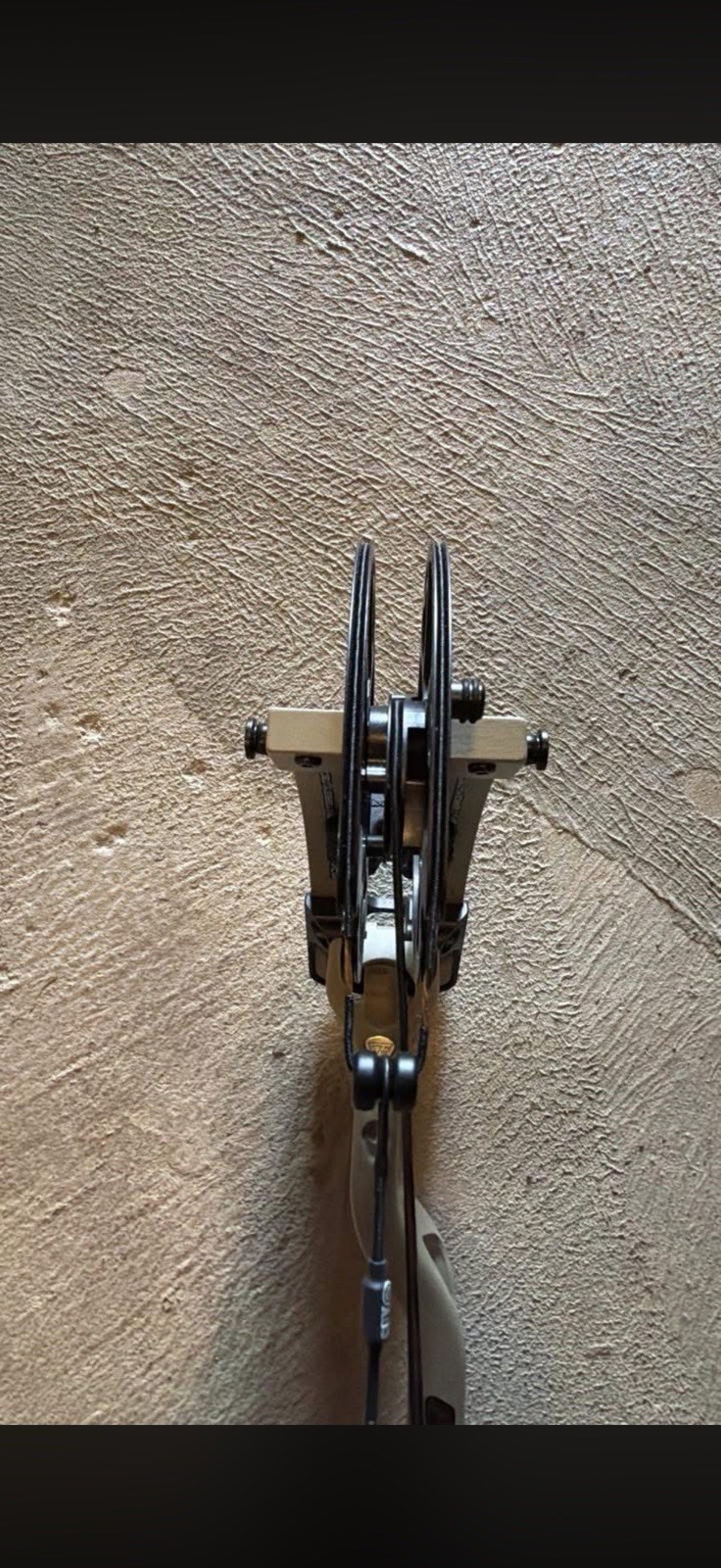 Prime Archery Logic 60#COMPOUND Bow 29" Draw RH