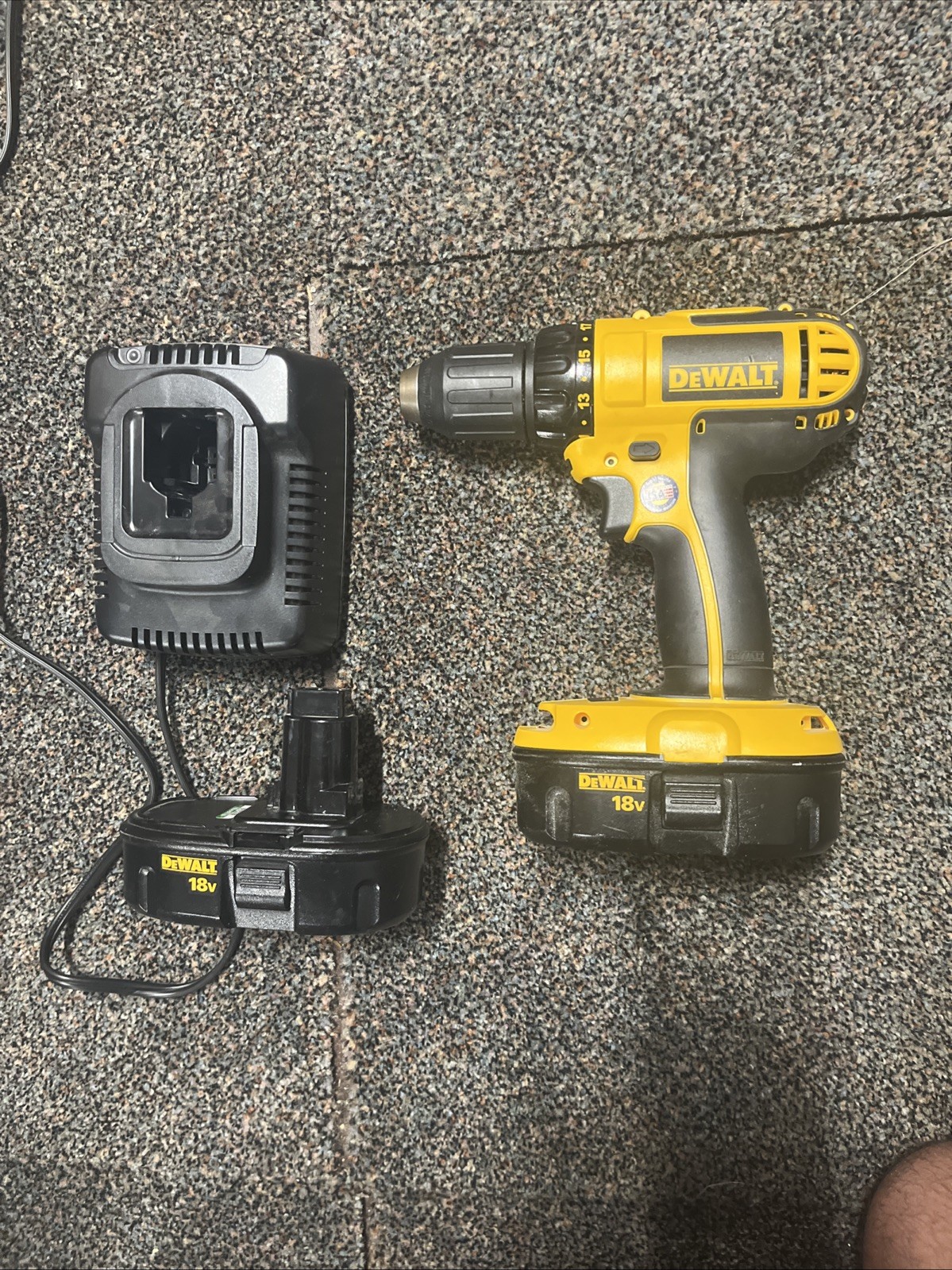 DEWALT DC720 Cordless Drill Driver 1/2" 18V Tool