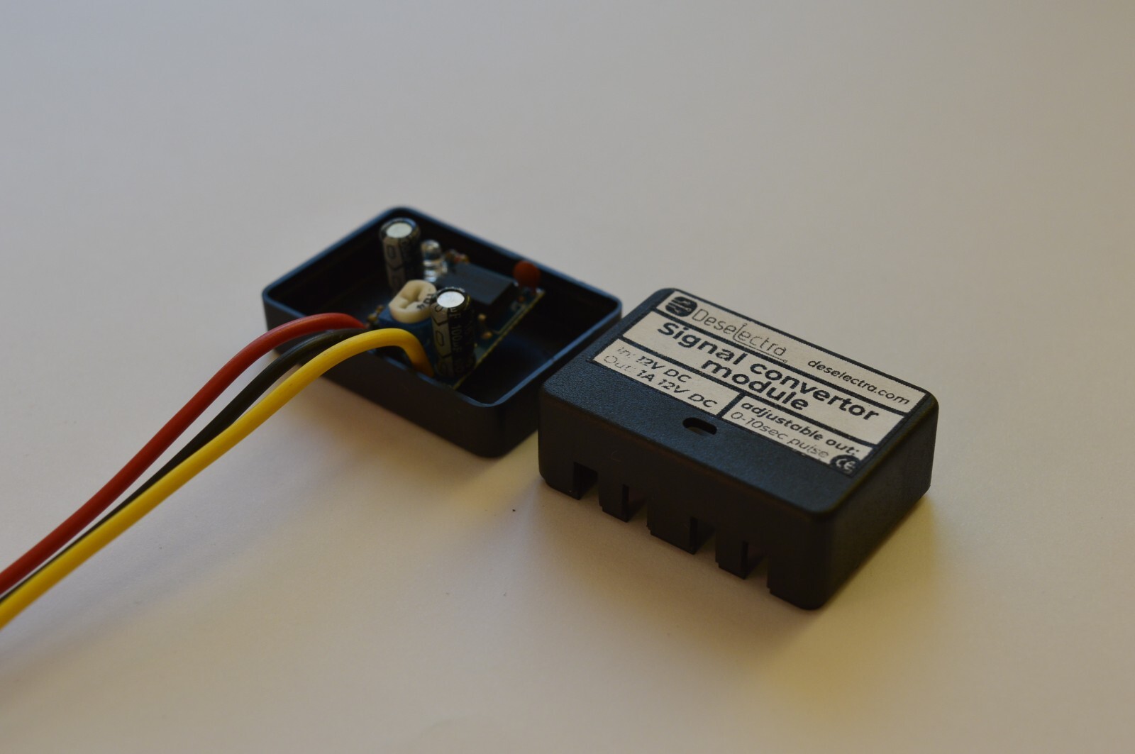 Car Module Convert Constant ON signal to adjustable 0-10sec single pulse 12V box