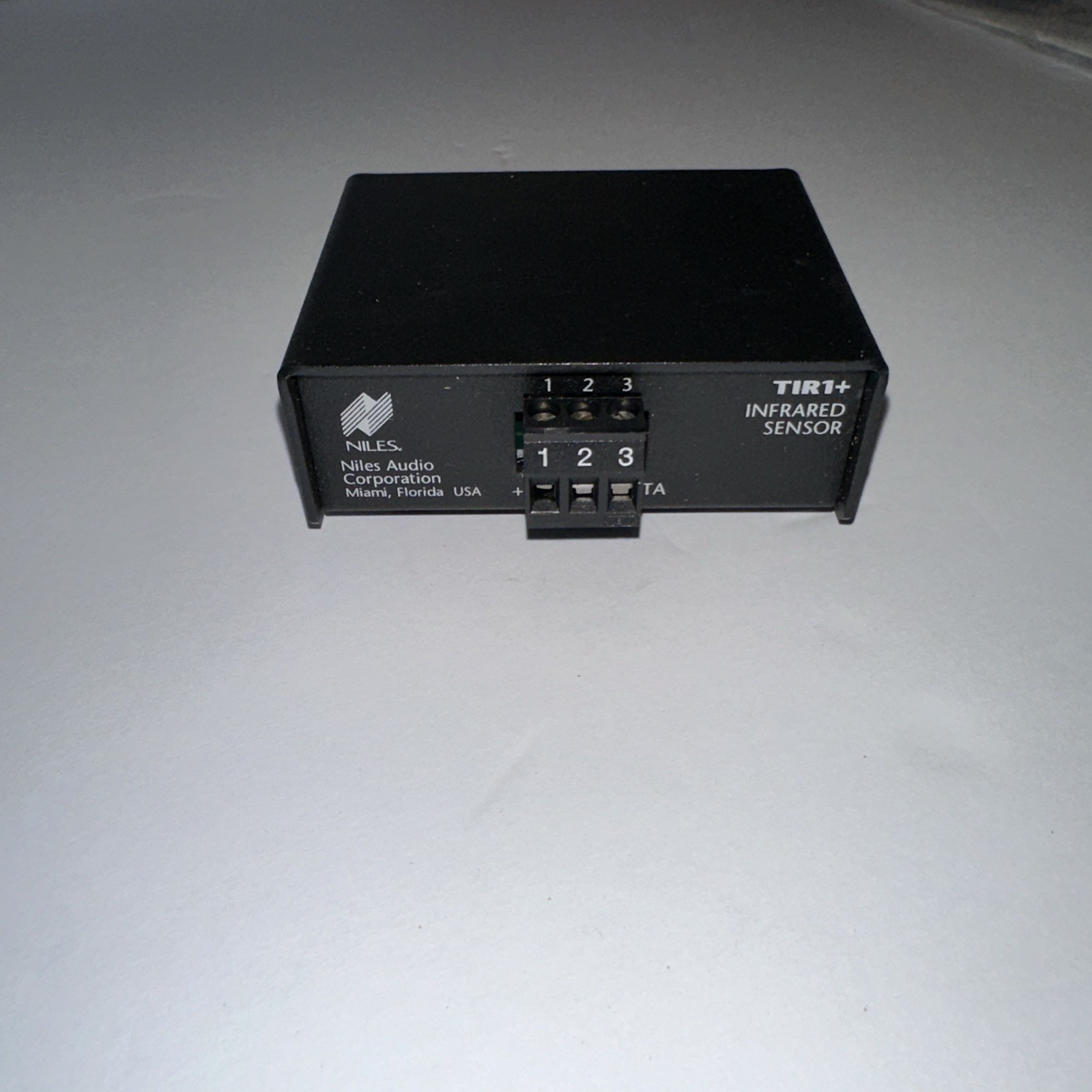New, Niles TIR1+ Tabletop IR Receiver