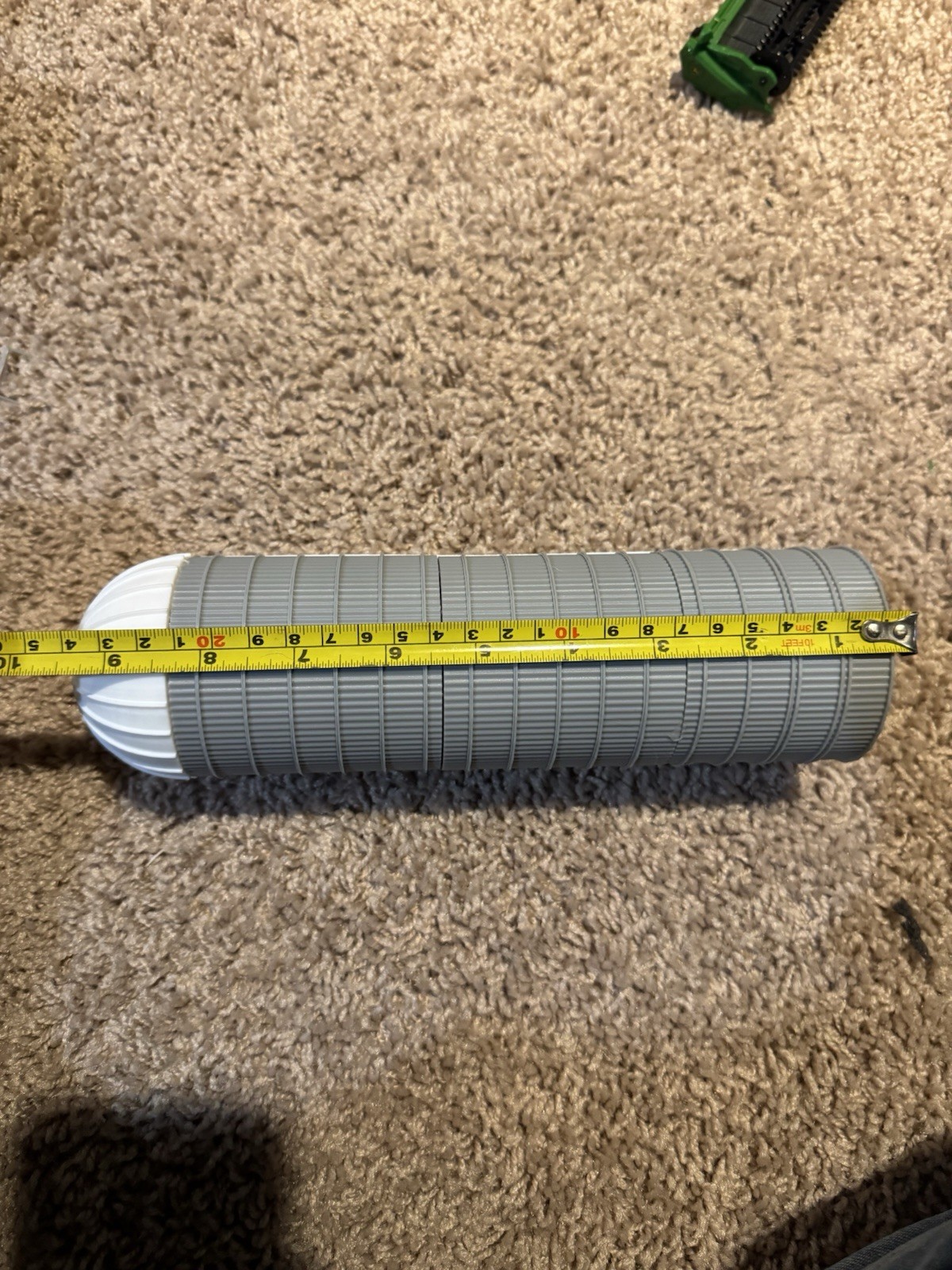 1/64 Plastic Silo Model - Gray And White Like Concrete
