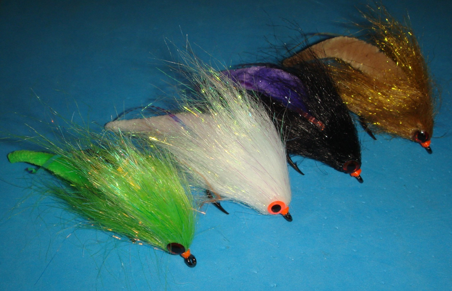 FLY FISHING FLIES - Asst. DRAGON TAIL BAITFISH Streamers #3/0 (4 pcs.)