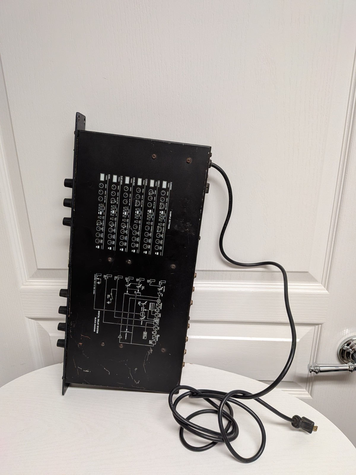 Vintage Digitech RDS 900 Delay Chorus Flange Rack Guitar Processor - WORKING