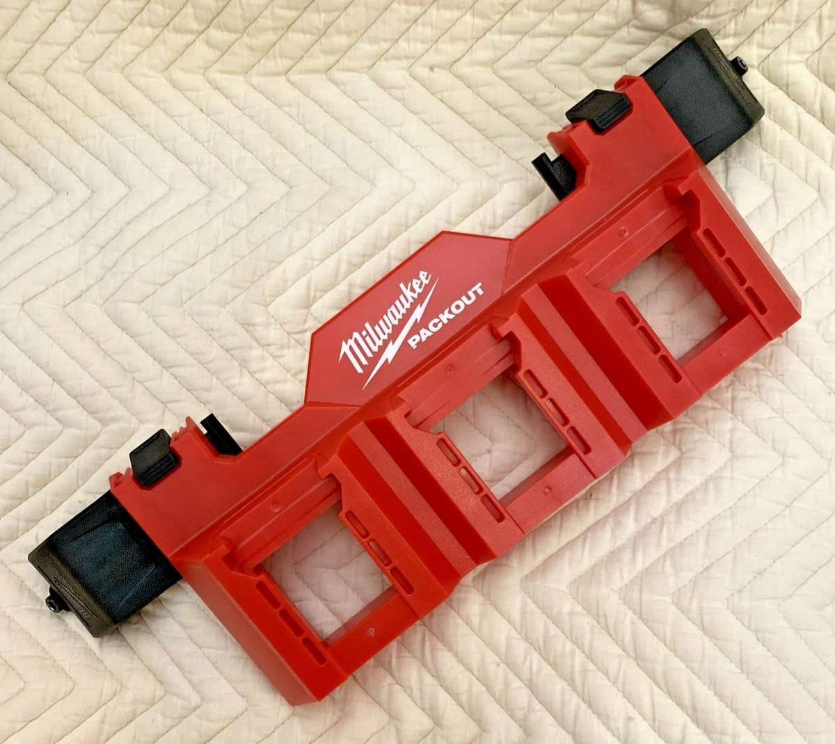 Milwaukee PACKOUT Toolbox Attachment 48-22-8603 M18 Battery Rack