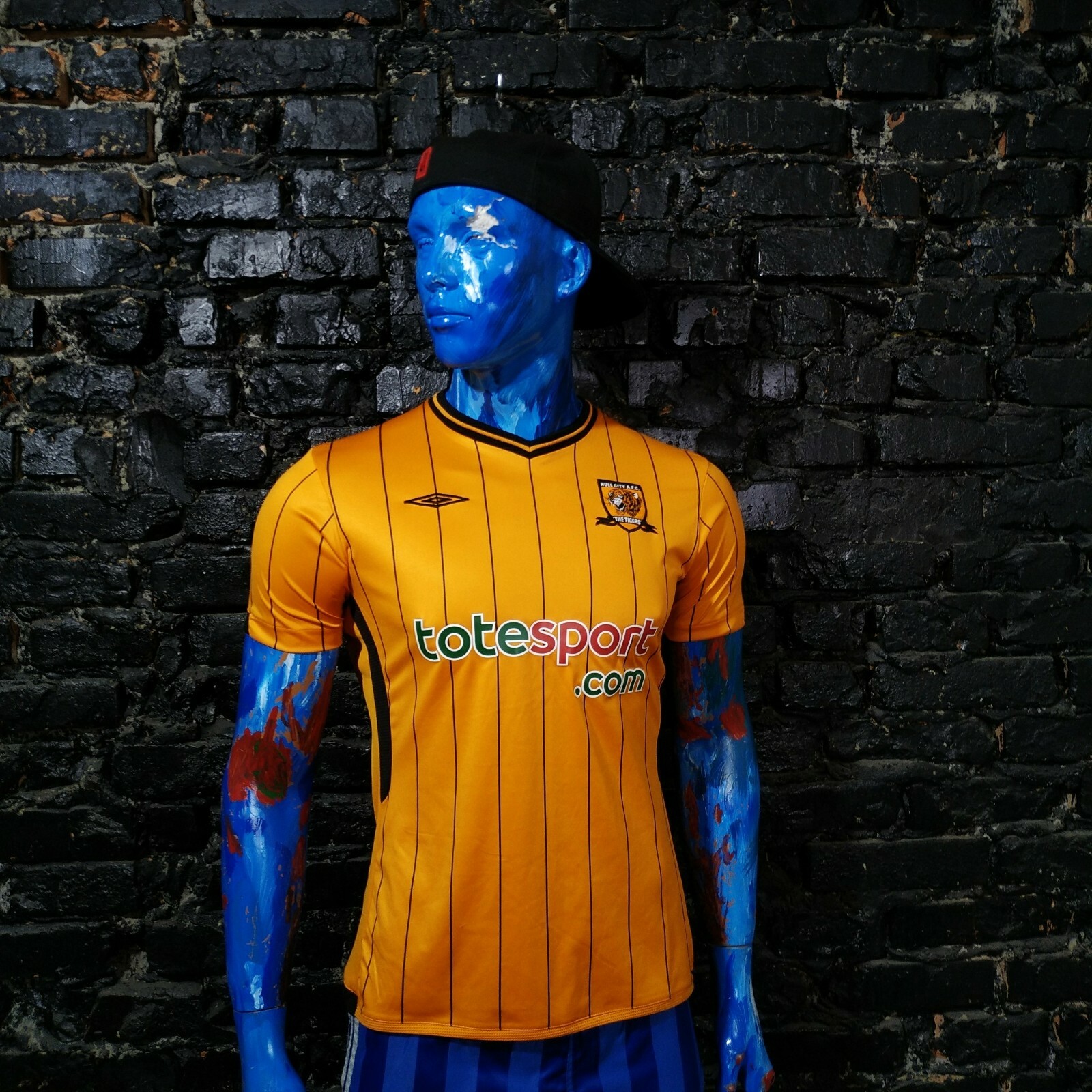 Hull City Home football shirt 2009 - 2010 Umbro Polyester Mens  S