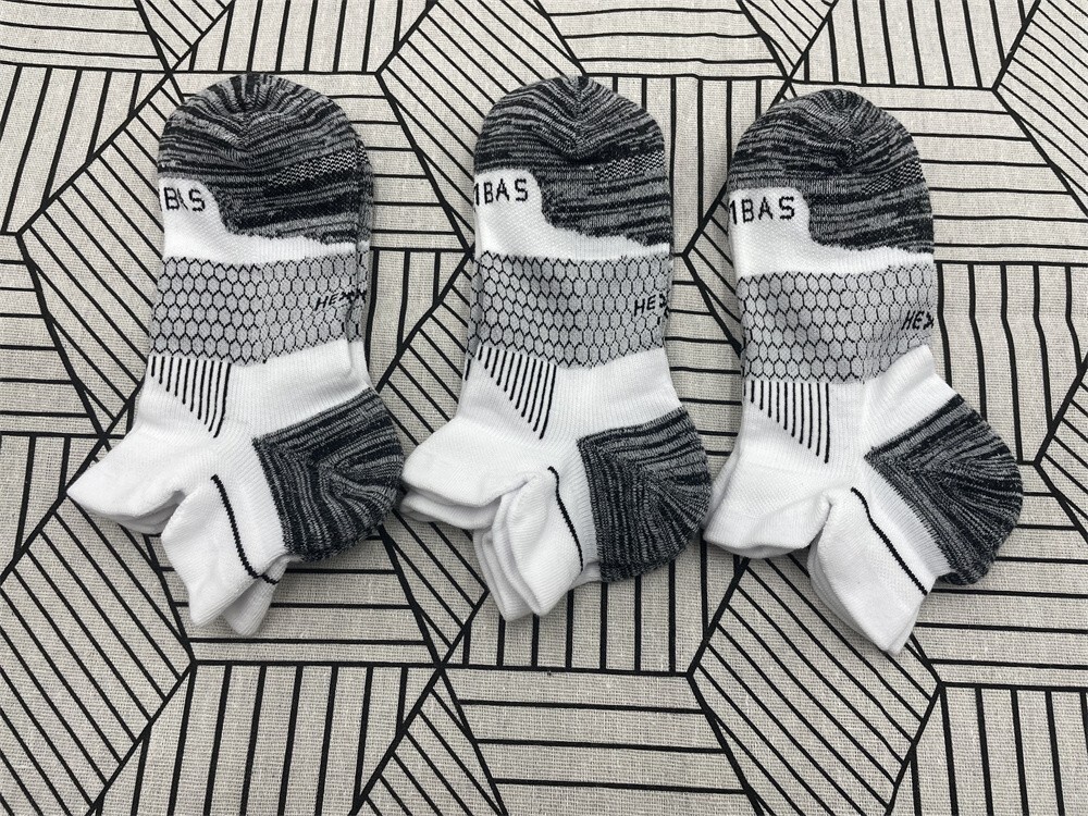 3Pairs Bombas Hex Tec Honeycomb Solid Women's  White Ankle Sock Size Medium
