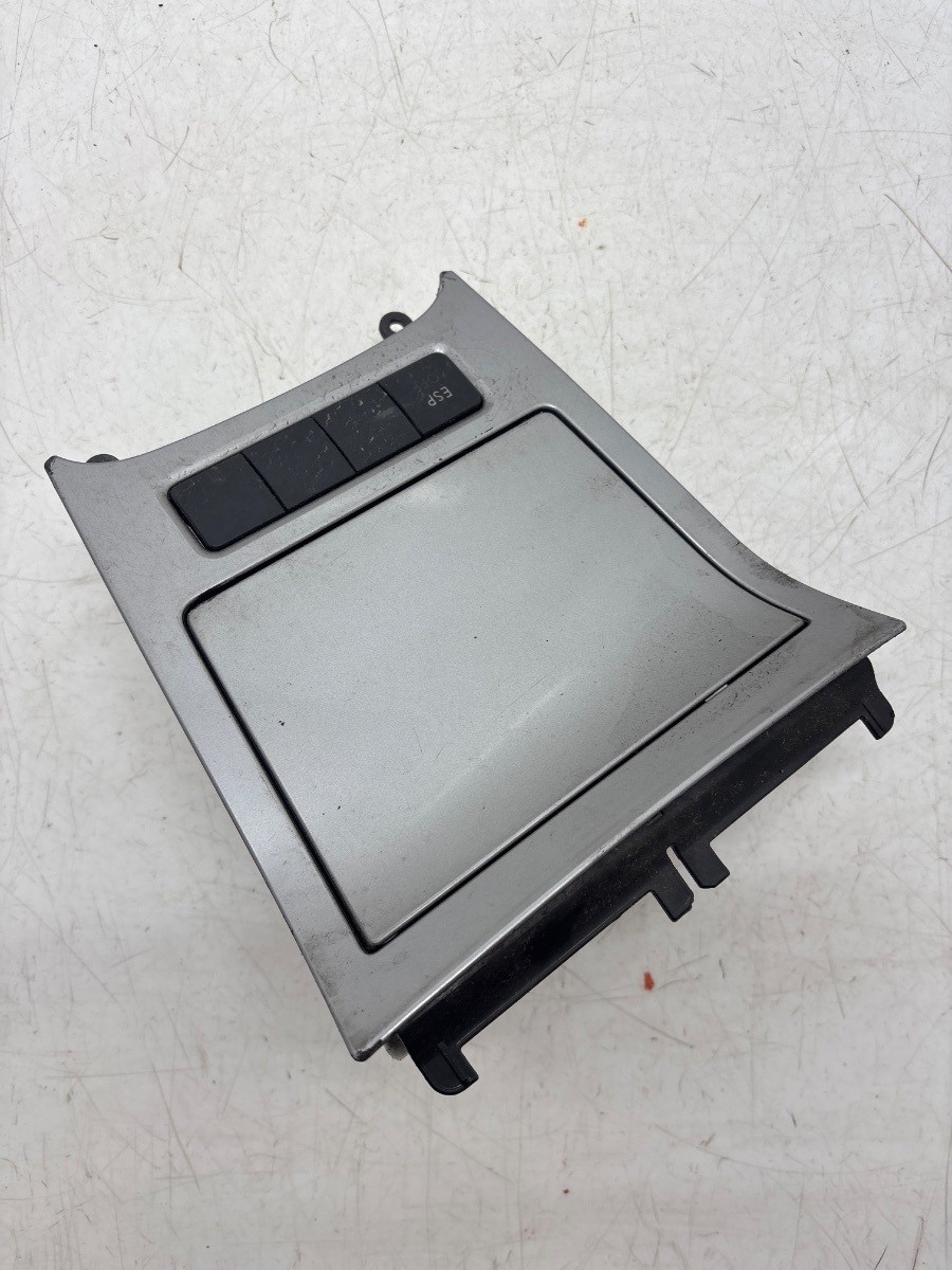 Volkswagen Golf MK5 (2003-2008) Centre Console Ashtray 1K0857961