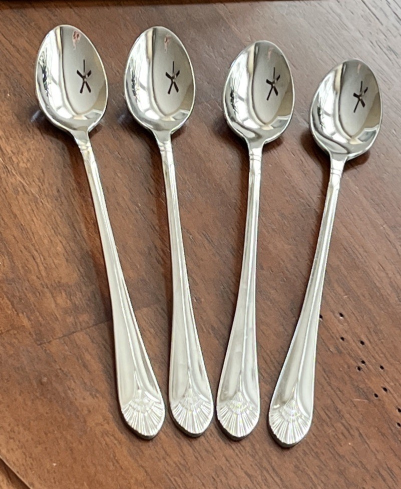 4 Oneida 18/10 New York Ice Teaspoons Beautiful Condition