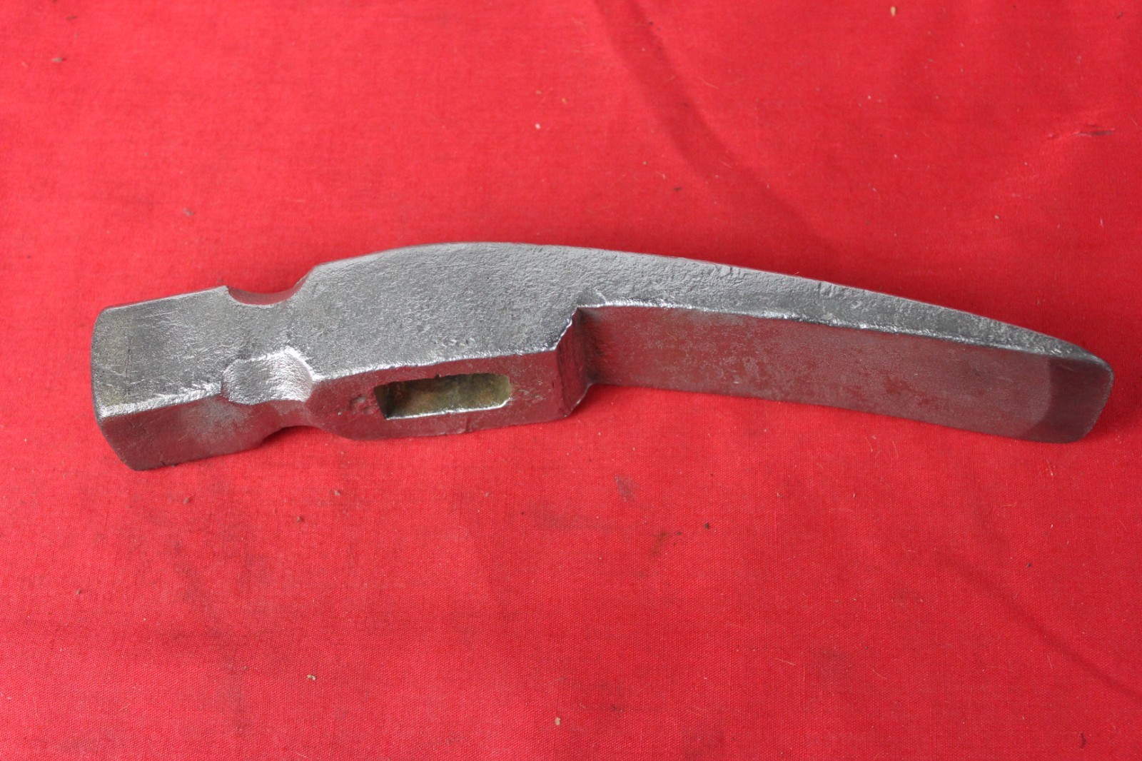 Masons Brick Laying Rock Pick Hammer  Unbranded  2 lb 8 oz