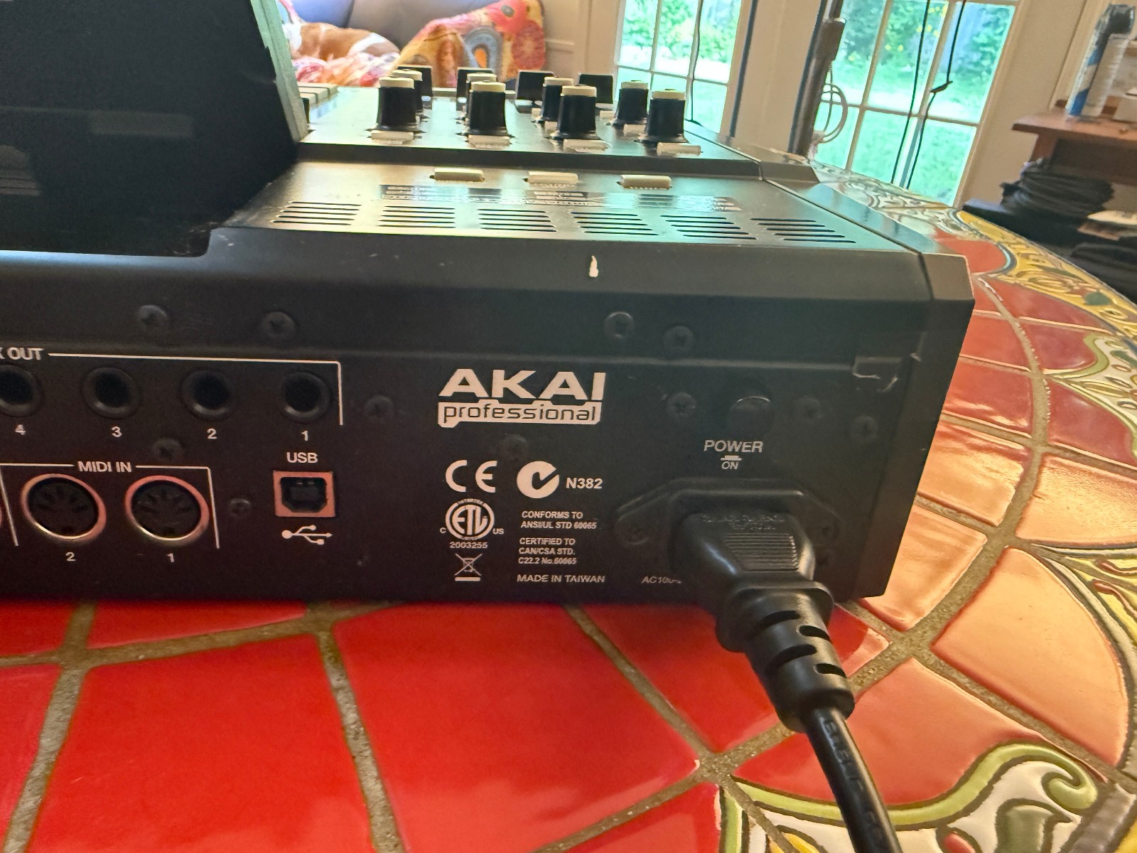 Akai MPC5000 - W/ DVD-CD Drive Excellent Condition!
