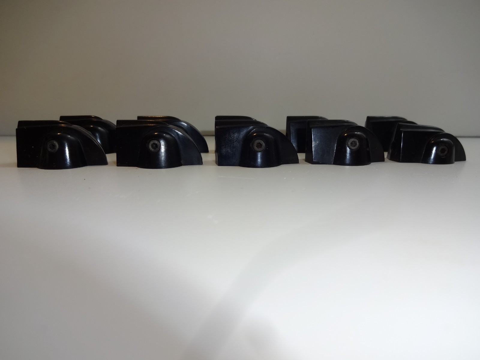 Lot of 25+10 Vintage Bakelite Daka-Ware Knobs 10 Chicken Head