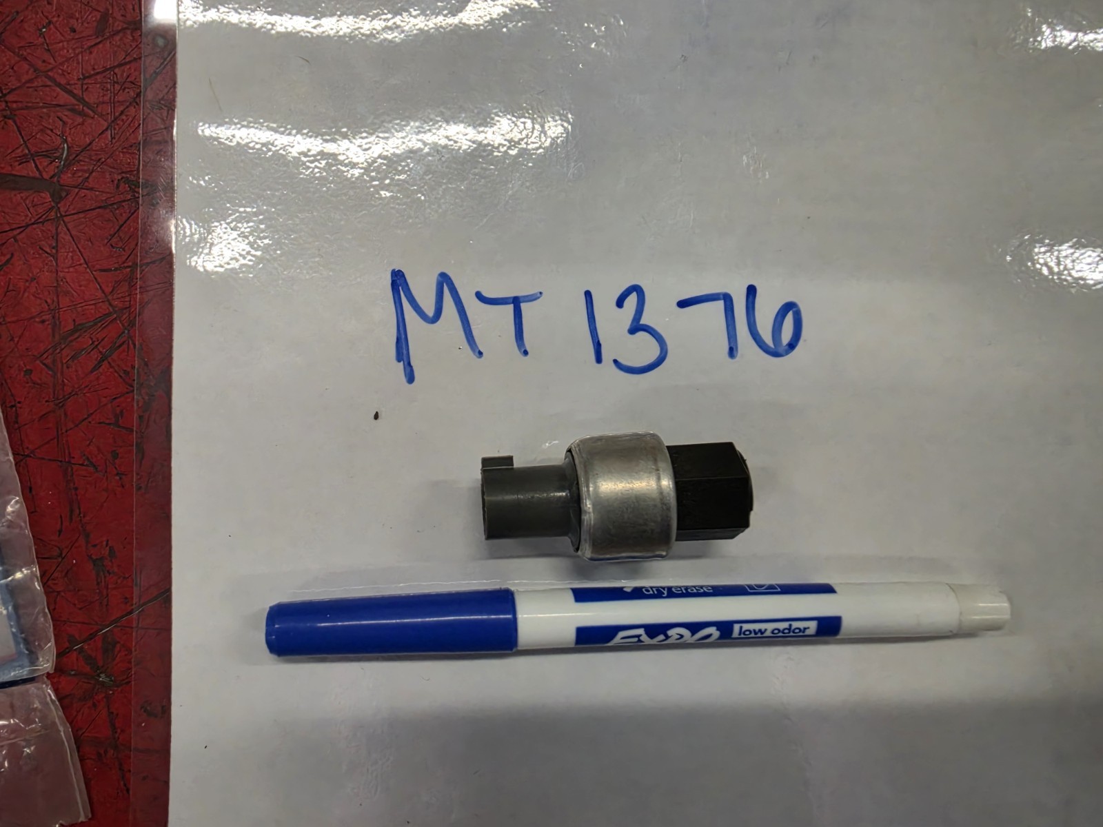MT1376 Low Pressure Switch