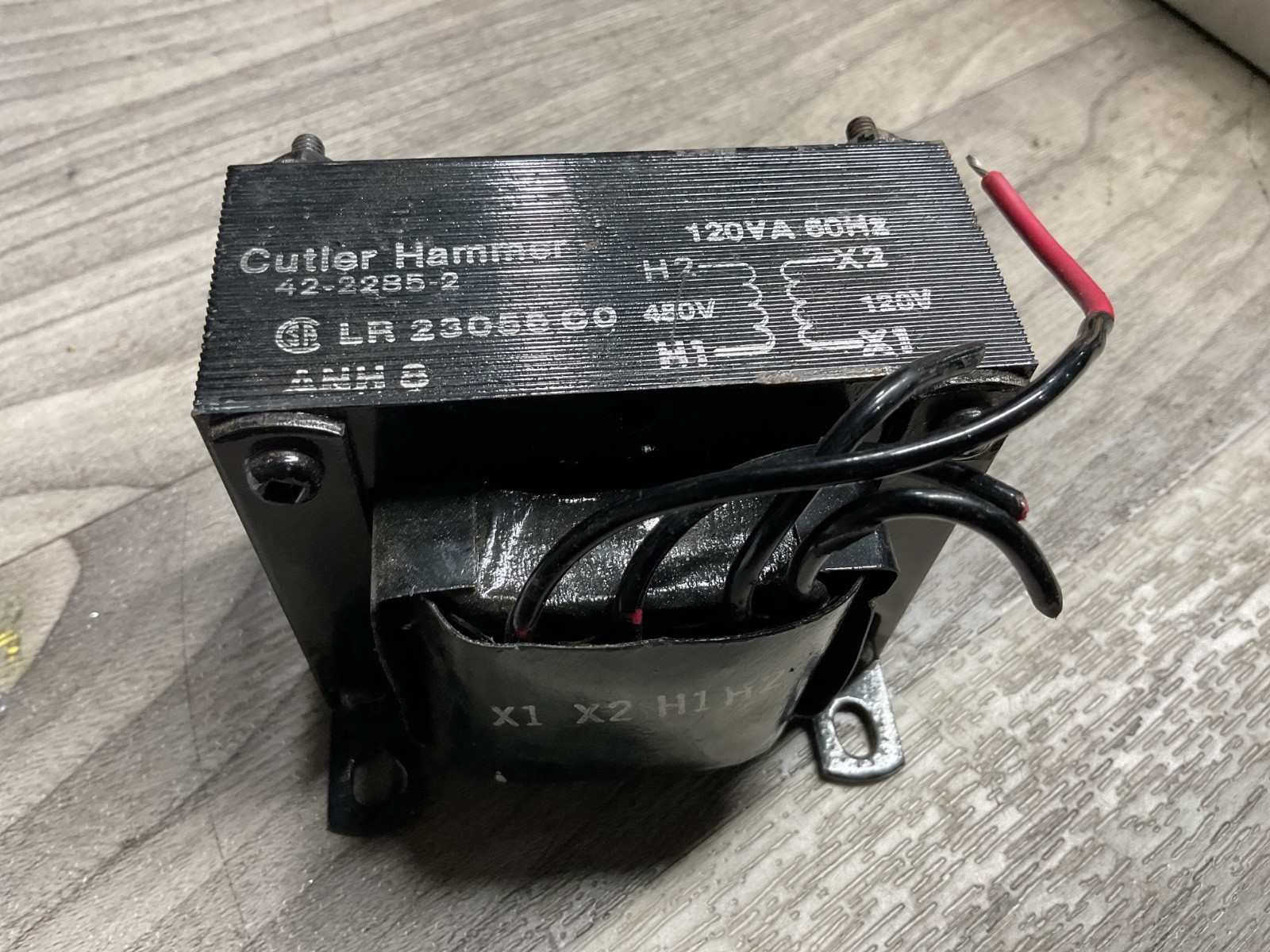 Cutler-Hammer Transformer 42-2285-2 480V Sec 120V 60Hz #308M117