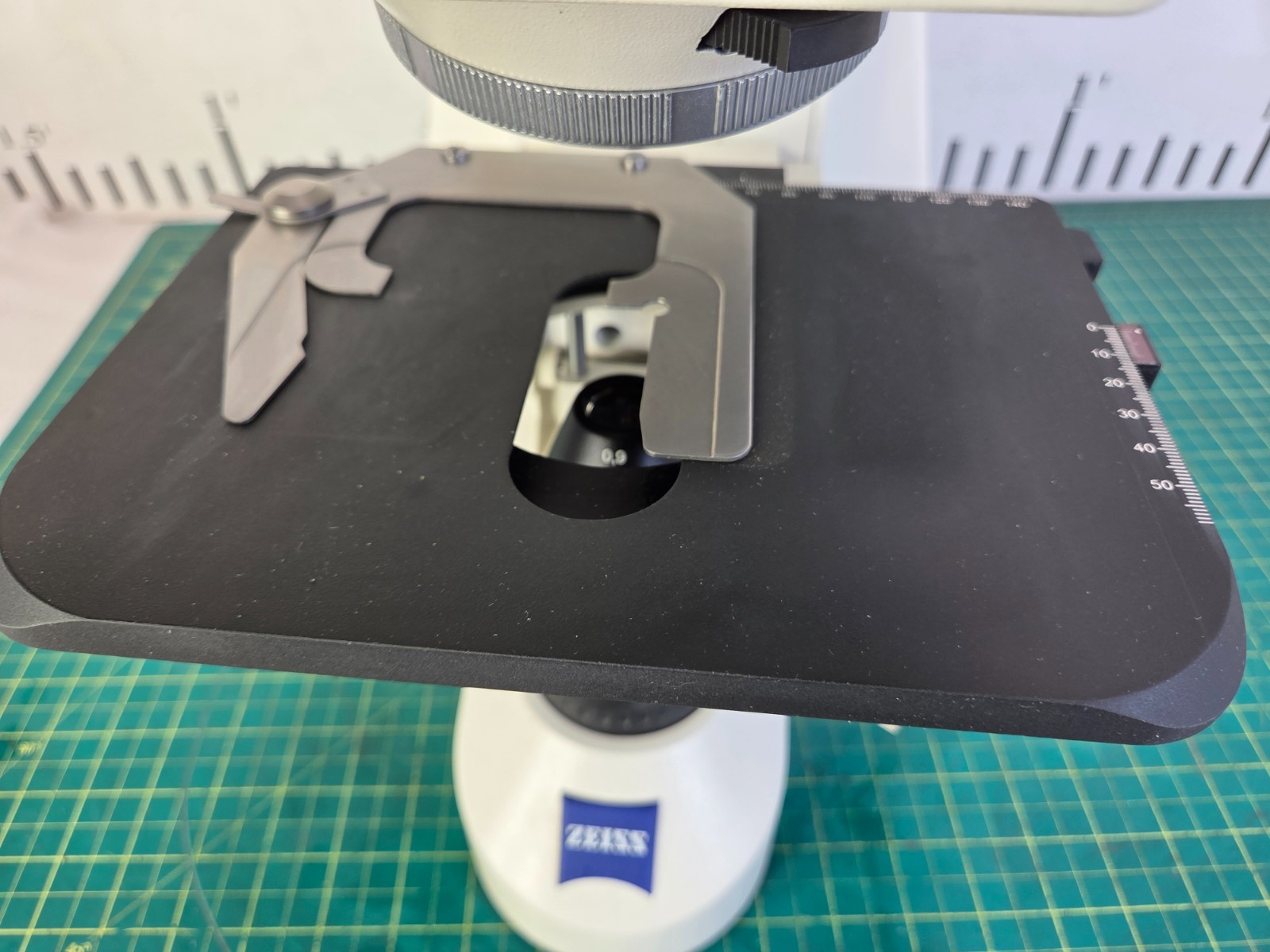 Zeiss Axioskop 40 Trinocular Microscope
