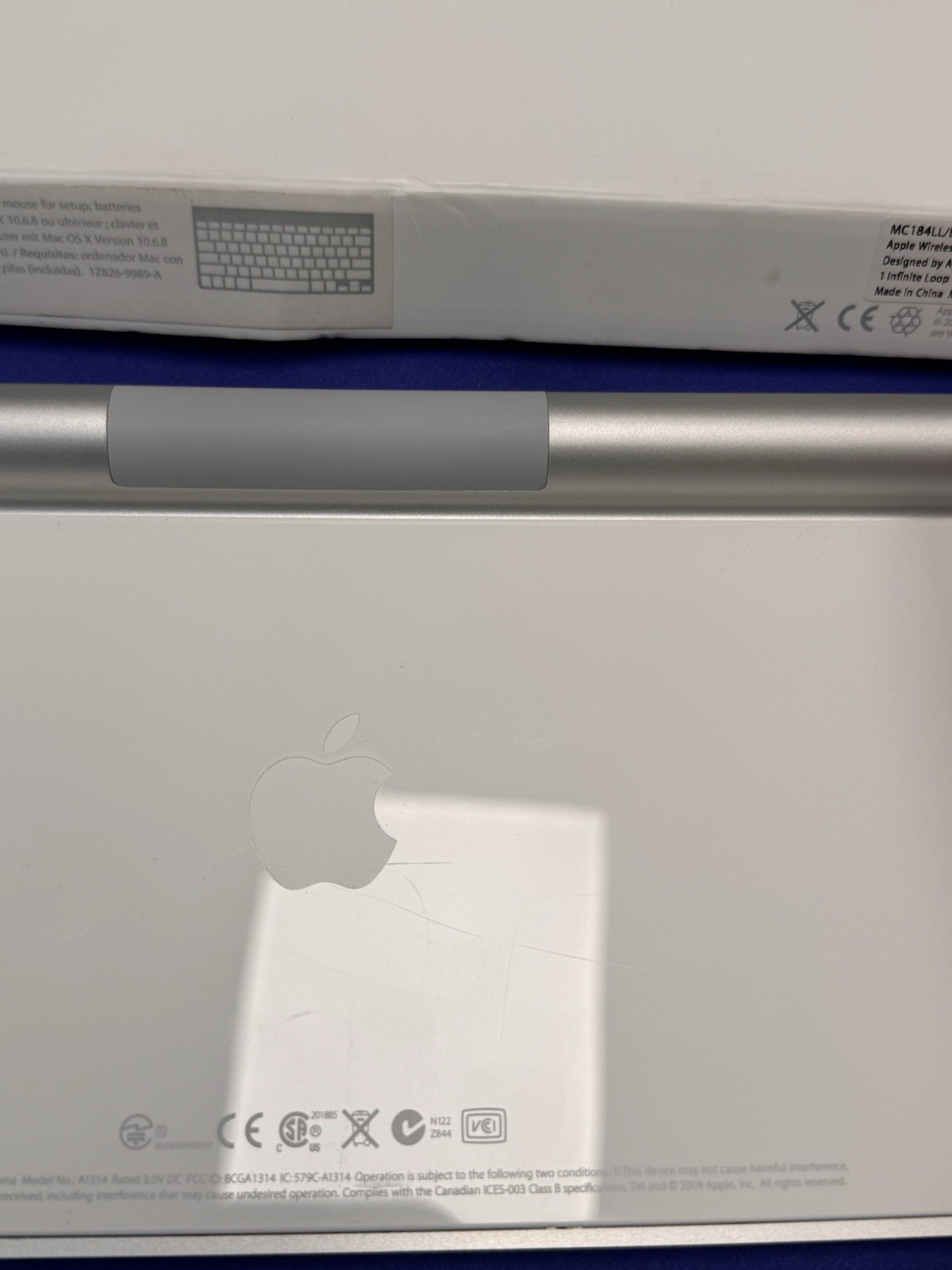 *Mint* Apple A1314 Bluetooth Wireless Keyboard Silver MC184LL/B