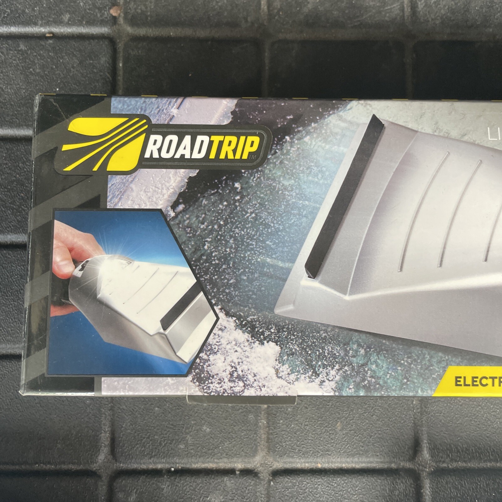 NEW Light up heated ice scraper. Road trip brand