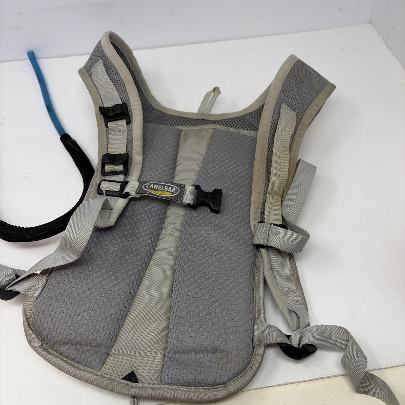 CamelBak CHARM Hydration Pack Outdoor Hiking Backpack Gray Tan Straw No Bladder