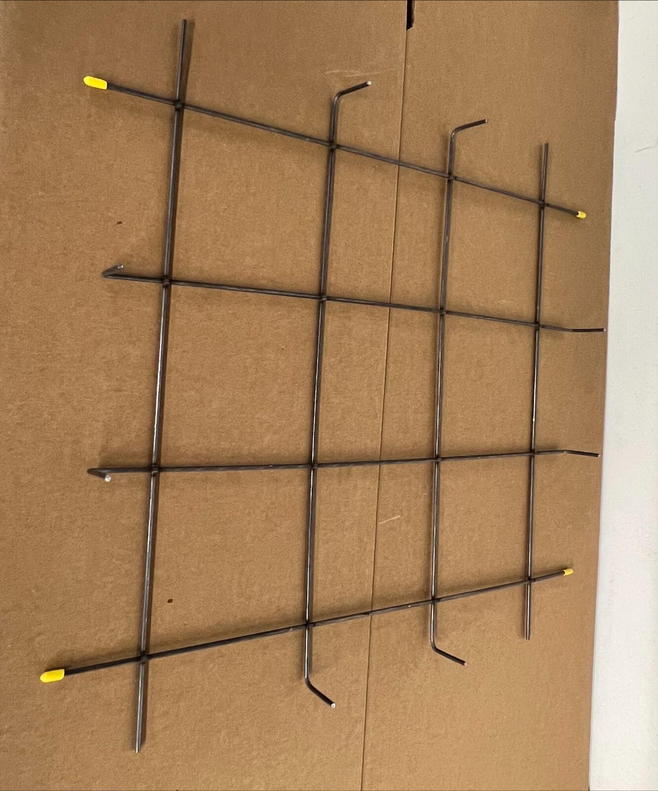20" x 20" Metal Filter Arrestor Holding Grid Rubber Tips Case 20 CT1012