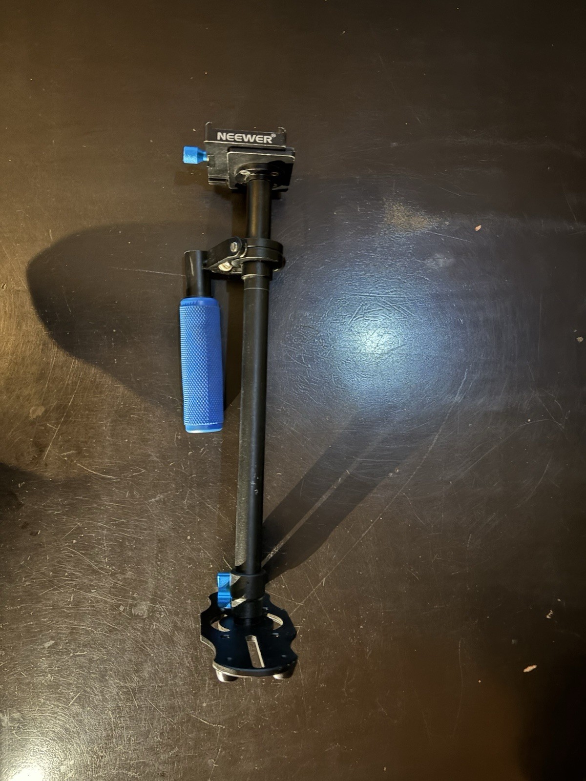 Neewer Handheld Camera Stabilizer Blue Grip Quick Release Universal
