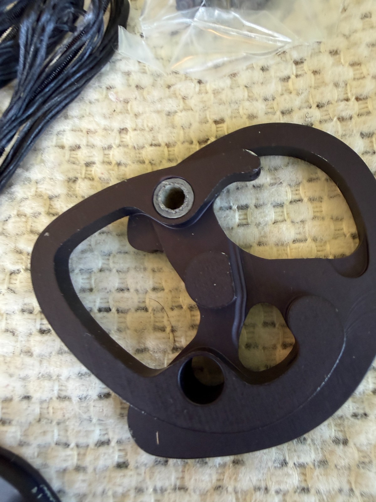 Compound Bow Cams, Pins and Cables 1HL