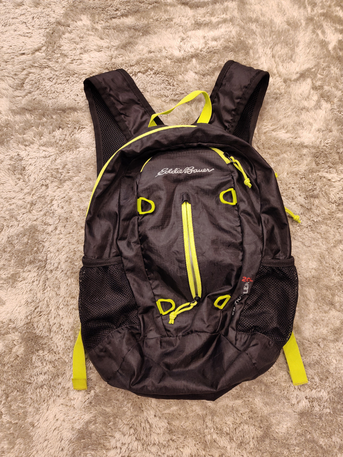 Eddie Bauer EB Traveler 20L Trailpack Backpack Nice & Clean Black/Yellow
