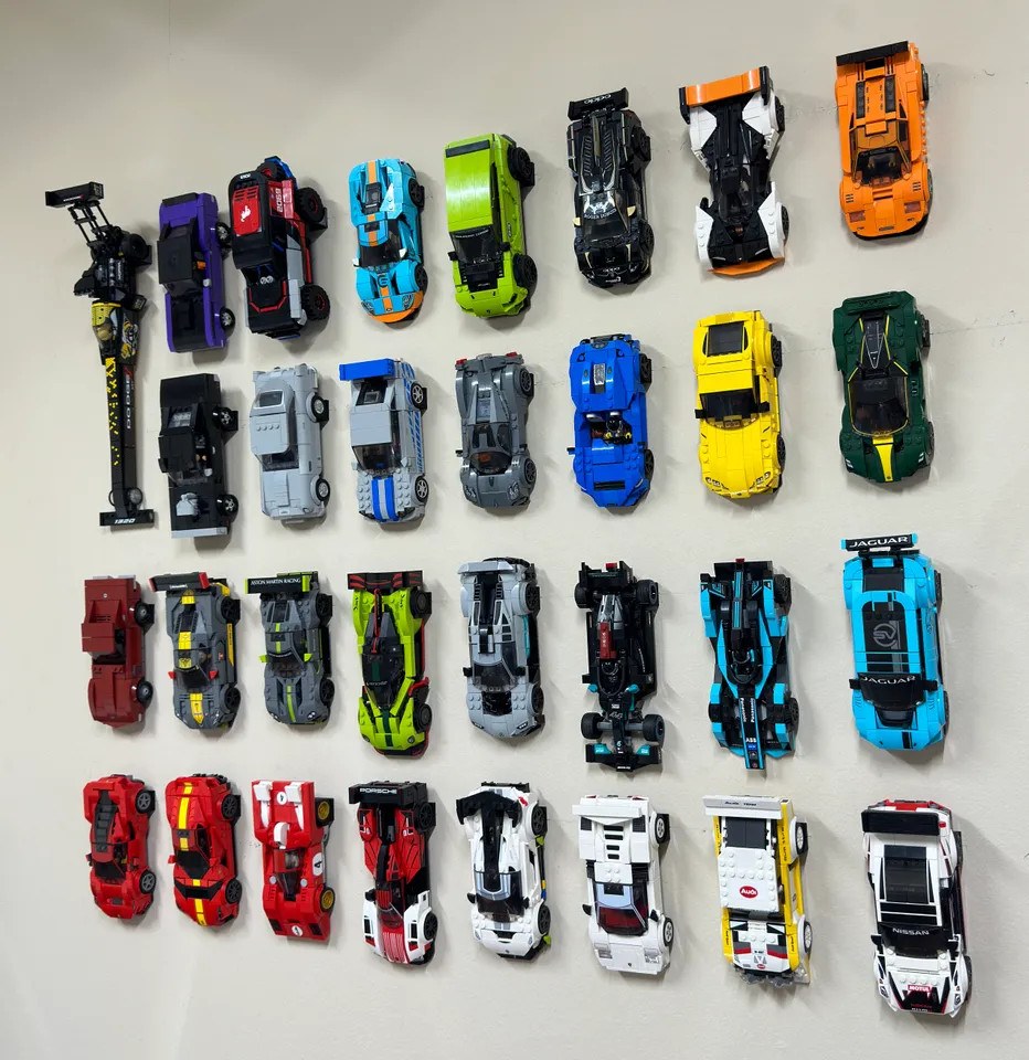 Wall Mount Display for LEGO® Speed Champions Cars (8-Stud Wide Models, 2020–Now)