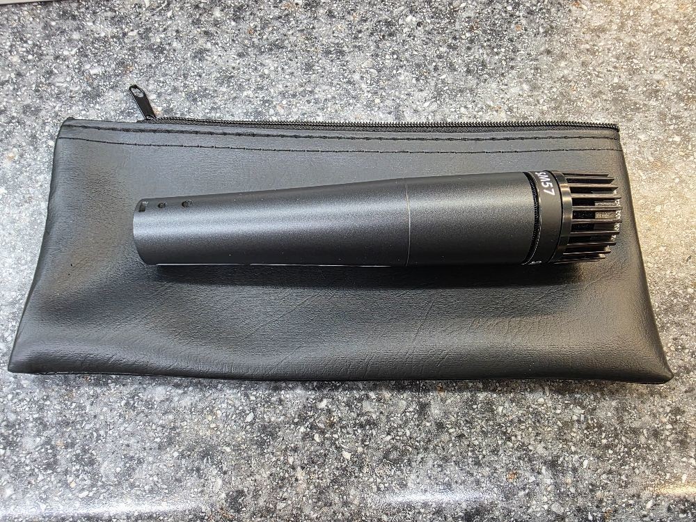 Shure SM57 Microphone