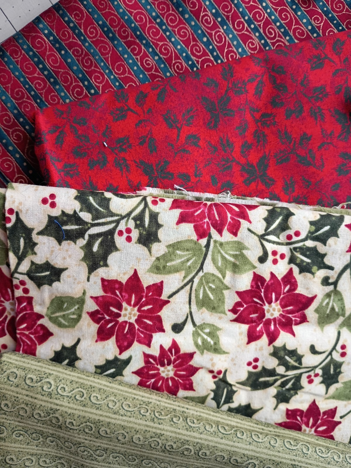 Christmas Print Cotton Fabric Bundle
