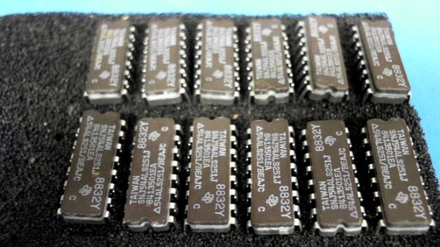 New (3pcs) SNJ54ALS251J TEXAS INSTRUMENTS IC Logic