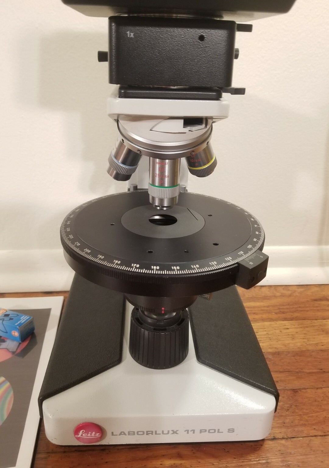 Leitz Laborlux 11 Pol S Polarizing Microscope 2.5/10/25/50x Complete