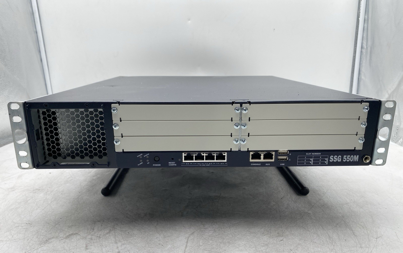 Juniper Networks SSG-550M 8-Port Secure Services Gateway