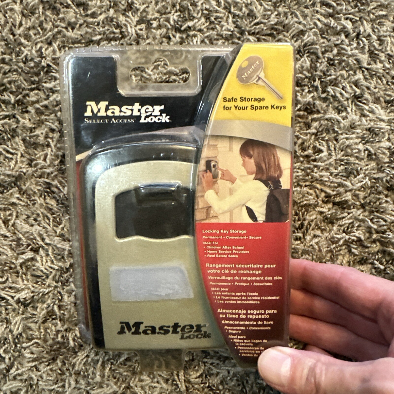 Master Lock 5401D 5-Key Locking Combination Steel Box - Black/Gold