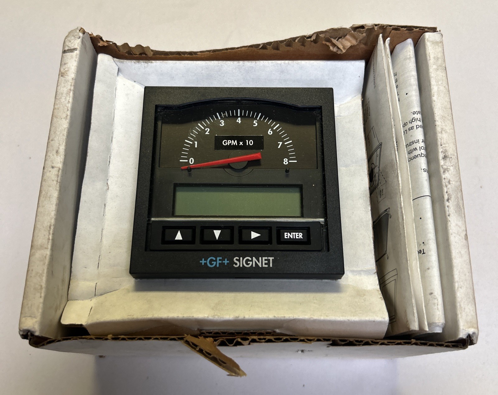 GEORG FISCHER SIGNET,3-5075,FLOW METER 0-8 GPM NOS