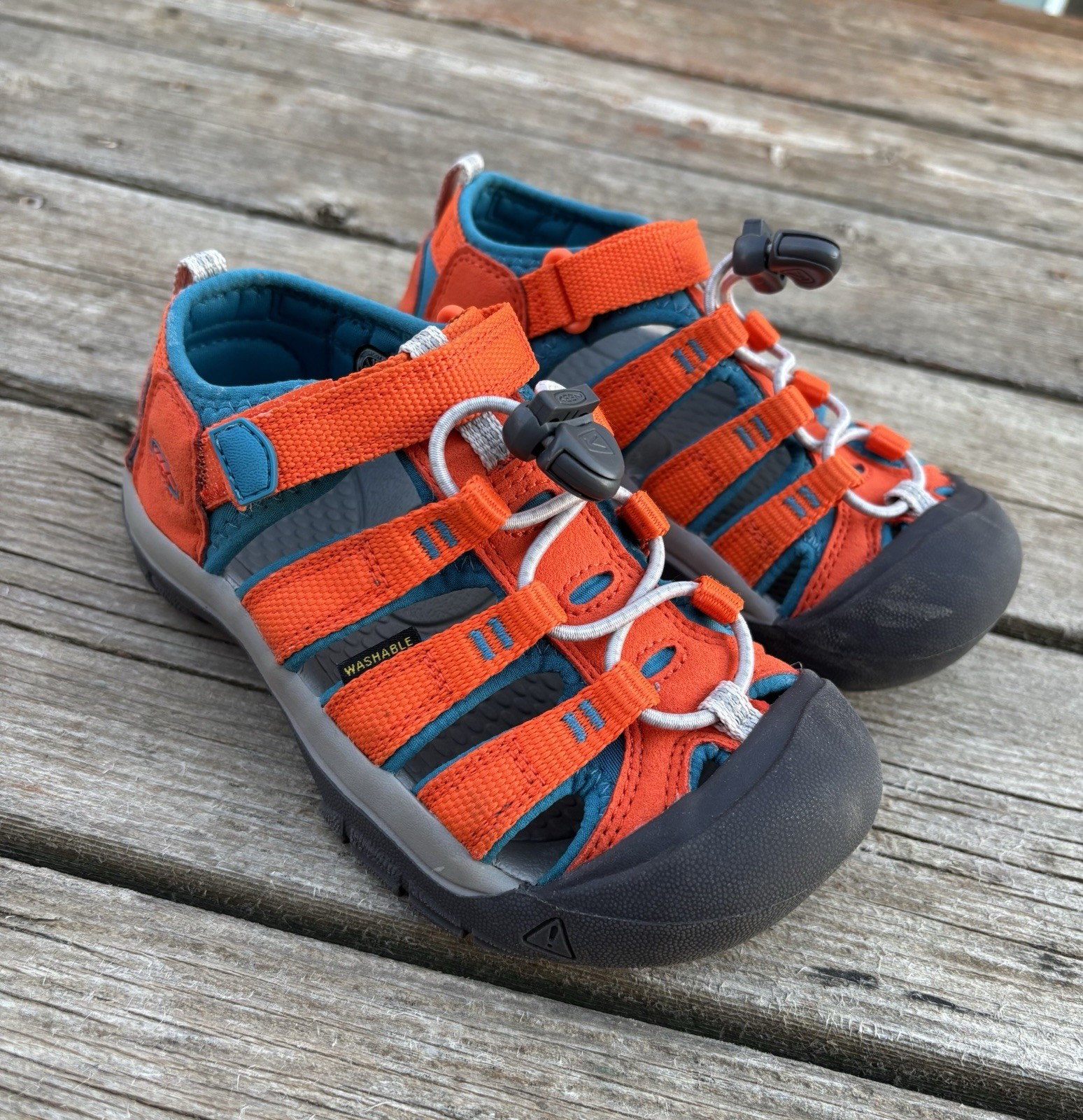 Keen Newport H2 Sandals Youth 12 Orange Washable Outdoor Hiking Water Closed Toe