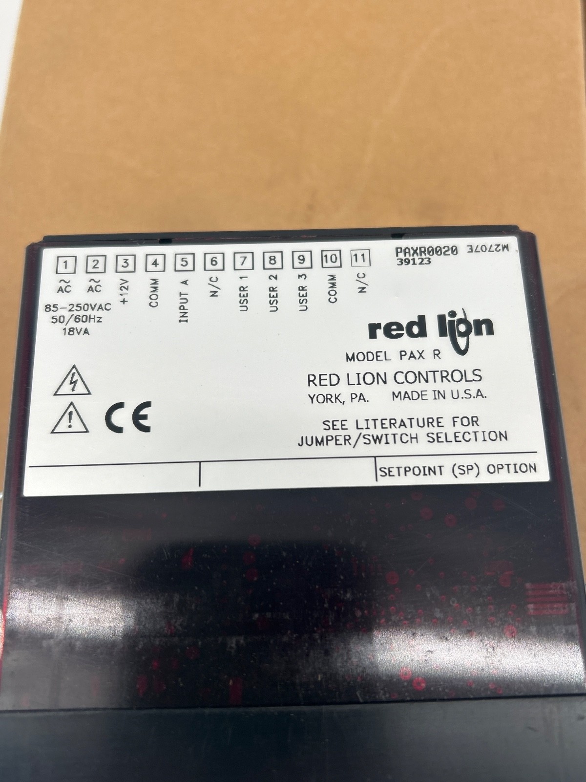 NEW IN BOX Red Lion Controls PAXR0020 Digital Panel Meter