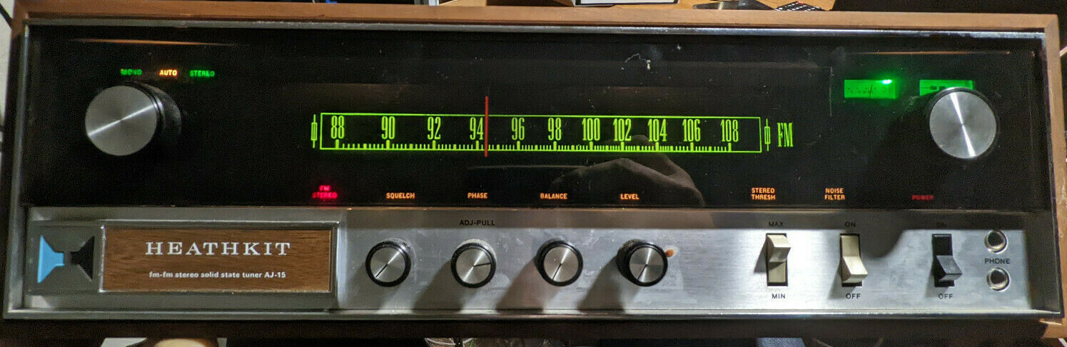 Vintage Heathkit AJ-15 Solid State Stereo Tuner Powers Up,Nice finish