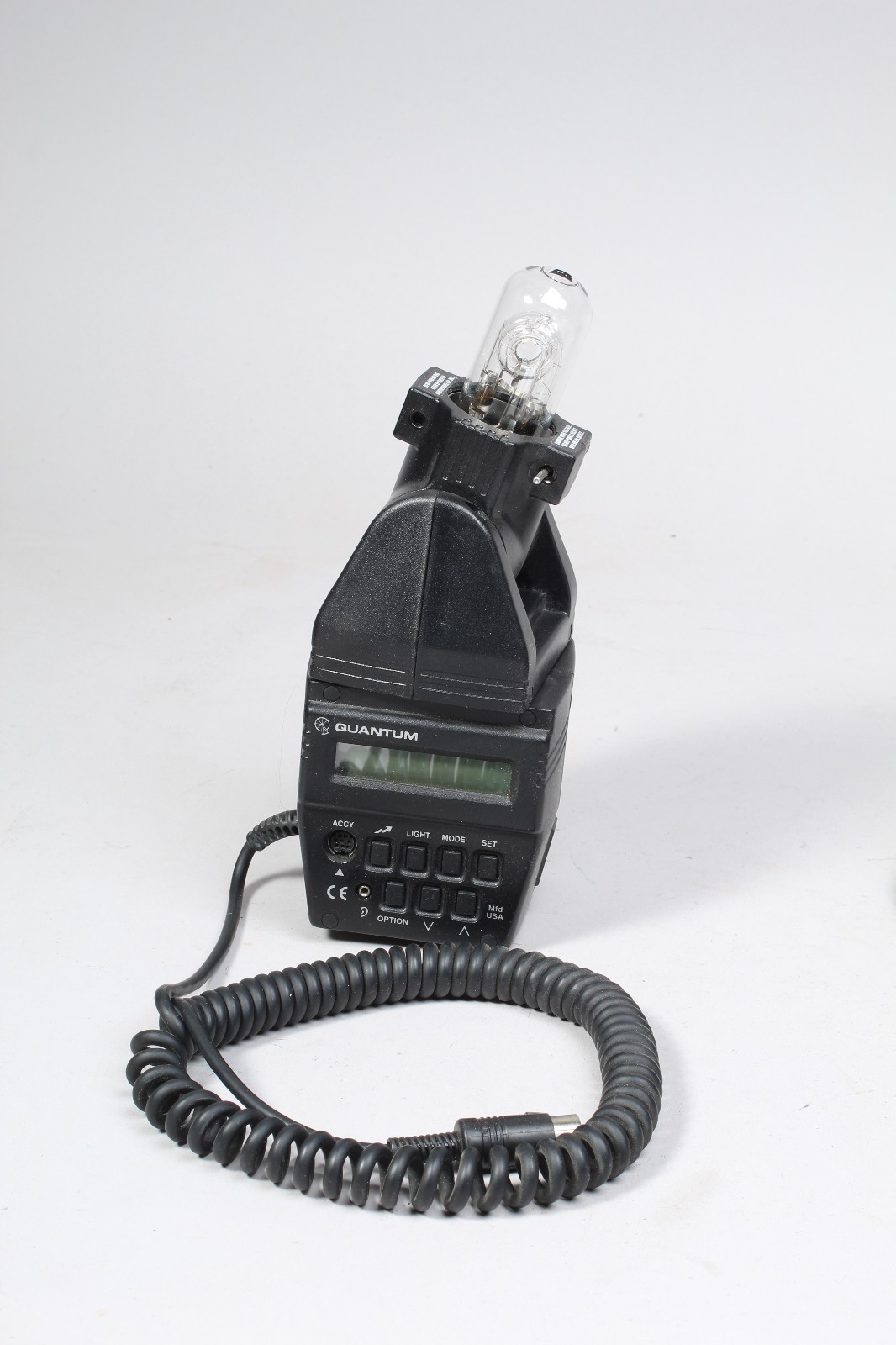 QUANTUM Q FLASH T2 W BULB CORD SOFT BOX REFLECTOR & MOUNT BRACKET TESTED WORKS