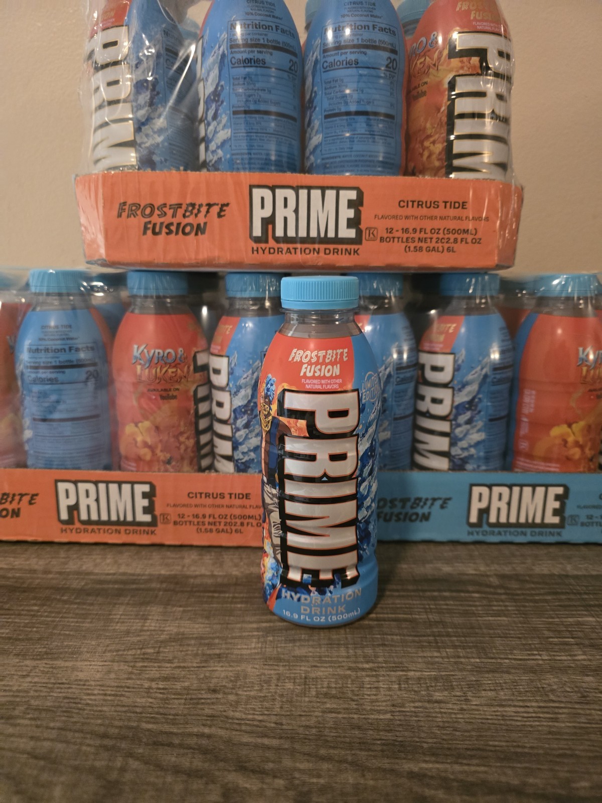 LIMITED EDITION FROSTBITE FUSION KYRO & LUKEN CHARACTER PRIME HYDRATION BOTTLE