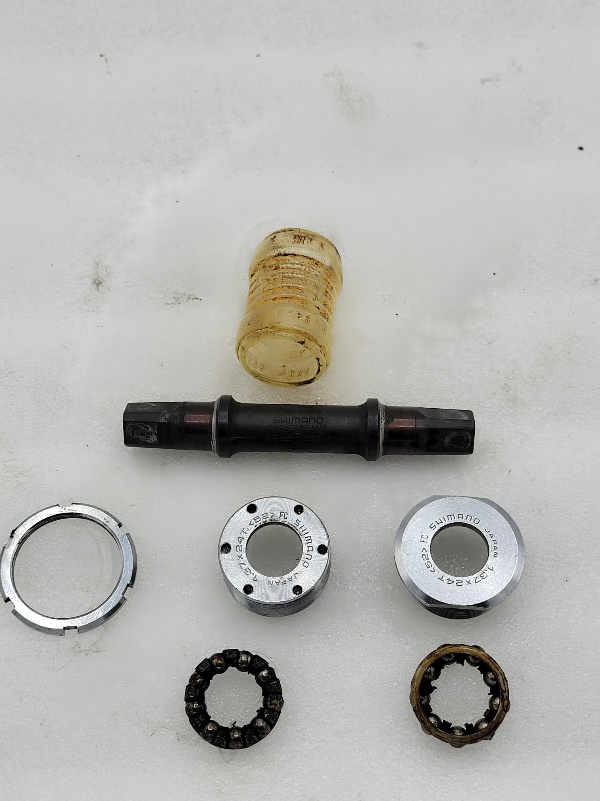 Vintage Shimano Dura Ace bottom bracket One Key Release VIA Japan 116mm BSA used
