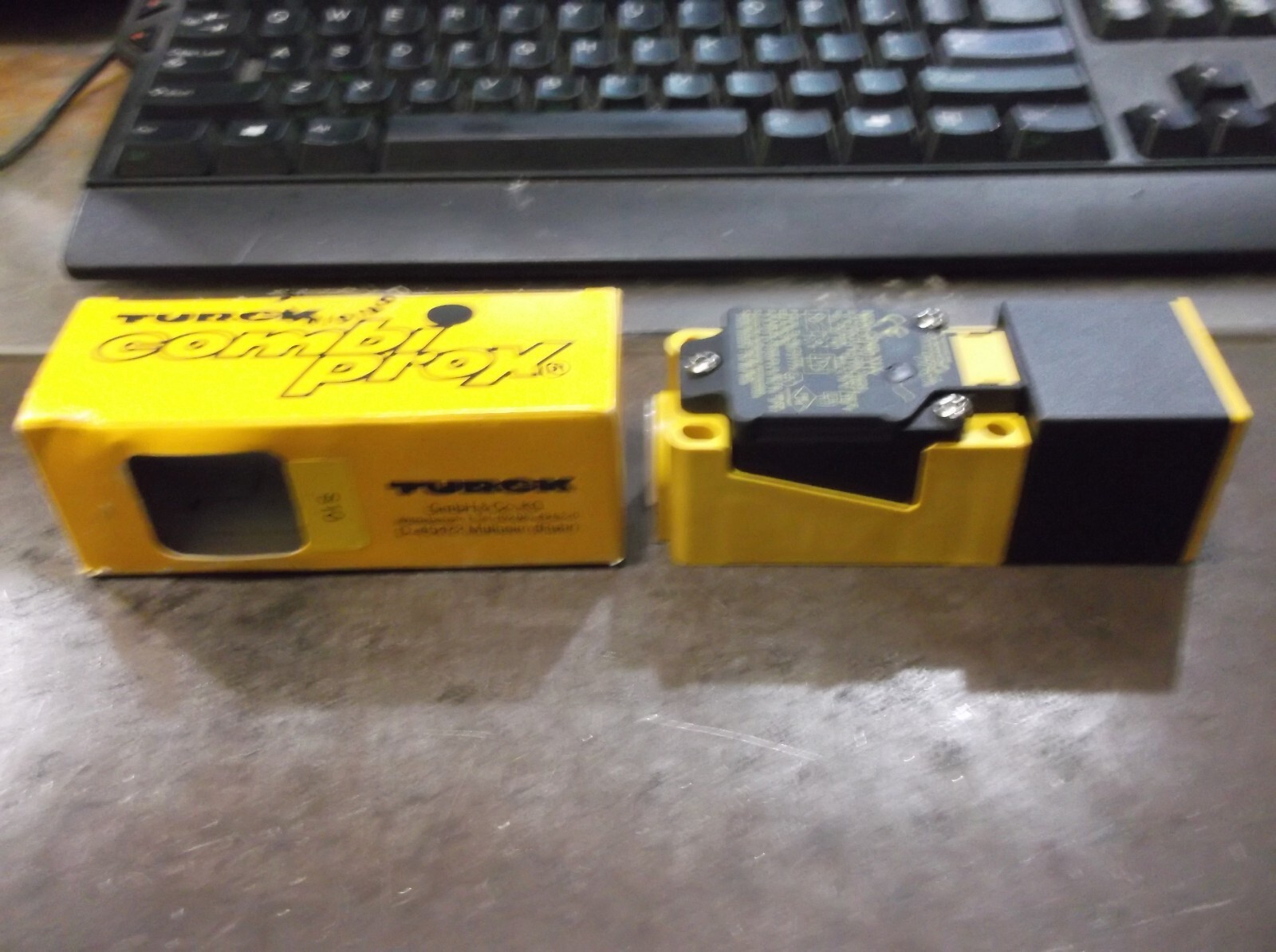 NIB TURCK NI20-CP40-Y1X PROXIMITY SWITCH (243-3)