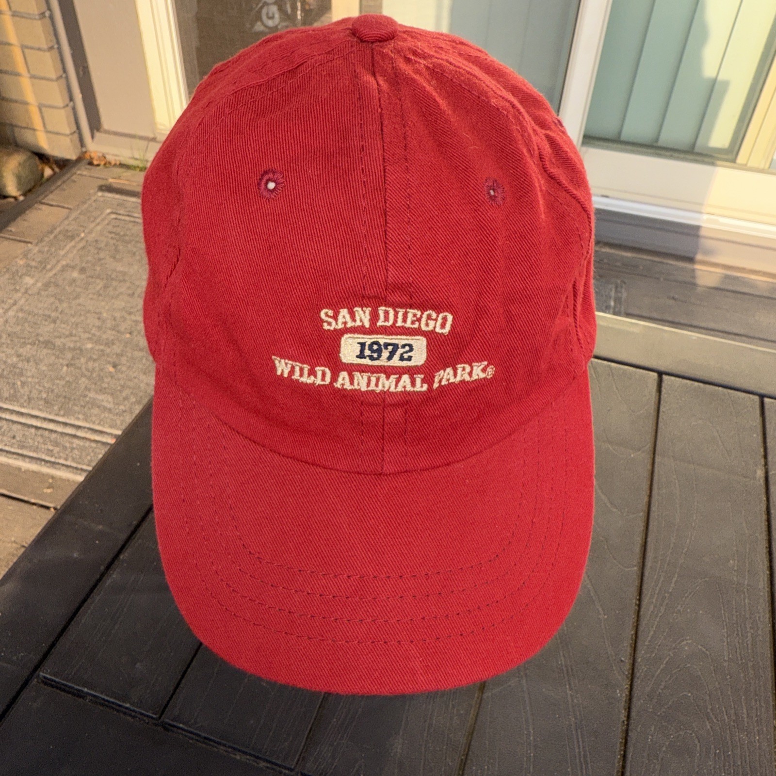 San Diego 1972 Wild Animal Park in Gold Youth Red Hat Cap Strap Plastic BU