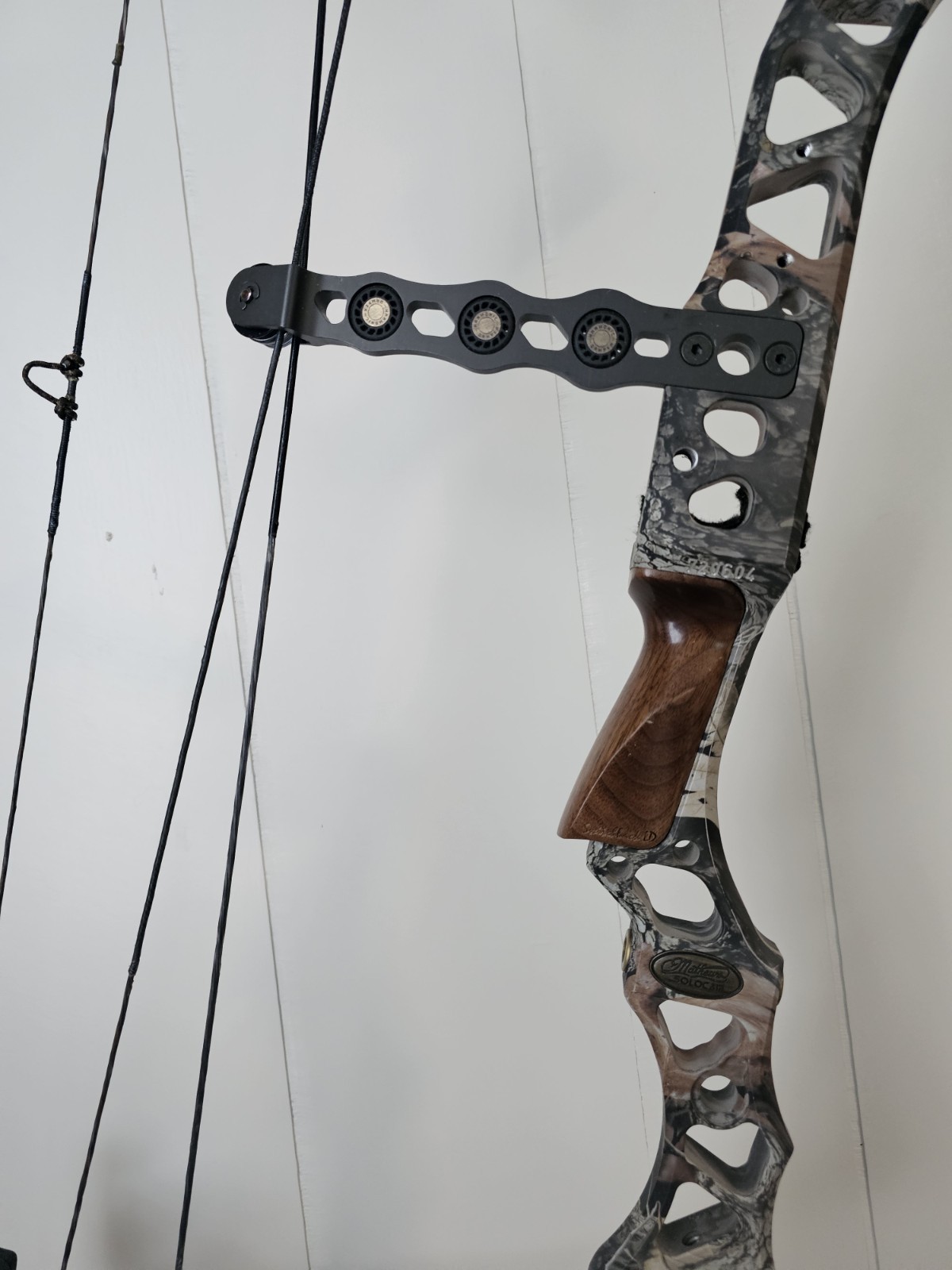 Mathews Switchback LD Compound Bow
