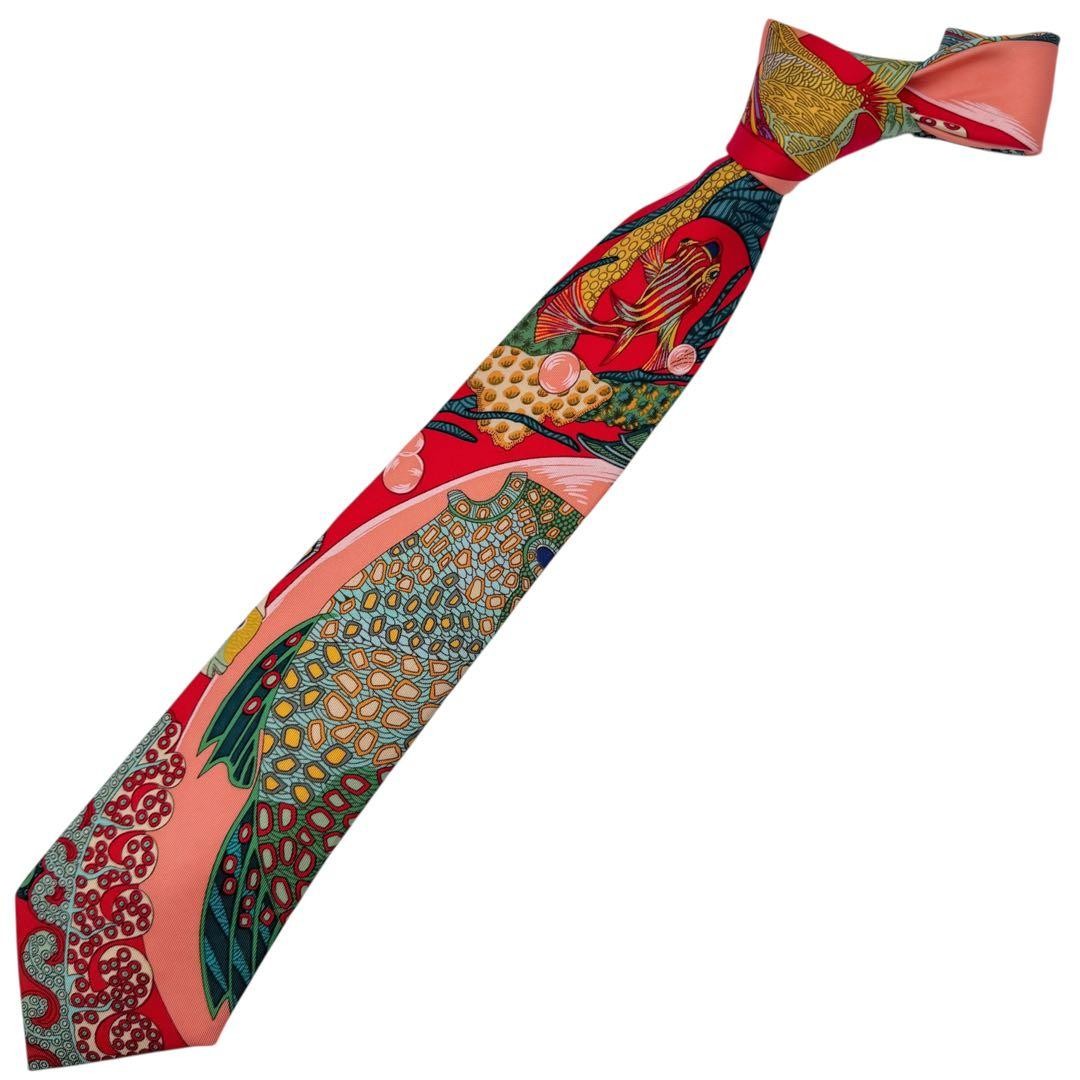 Hermes Silk Necktie Undersea Fish Coral Pattern Red Pink Excellent Condition